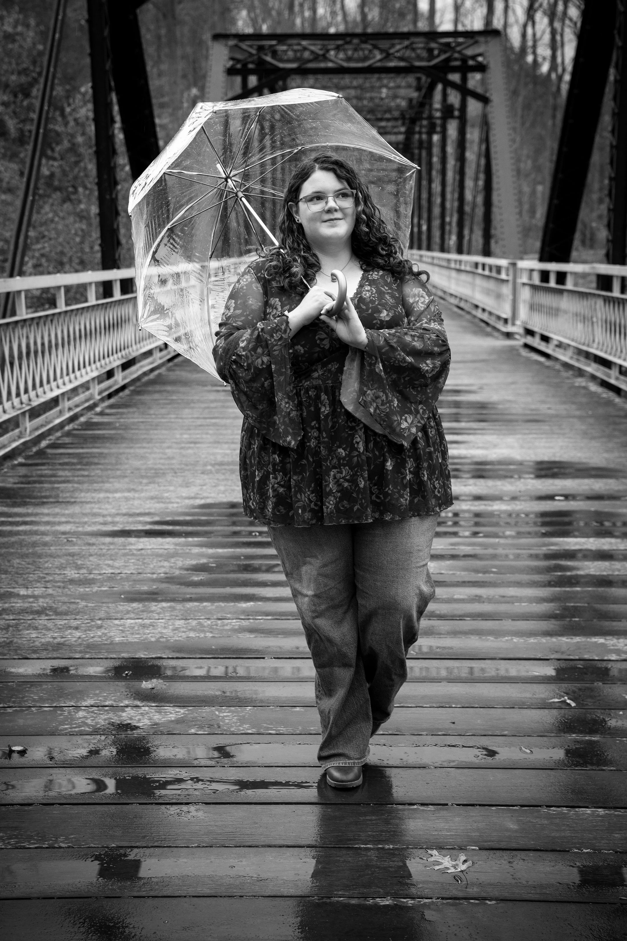 mars-woodwars-senior-photos-rose-island-shelby-marie-photography-13.jpg