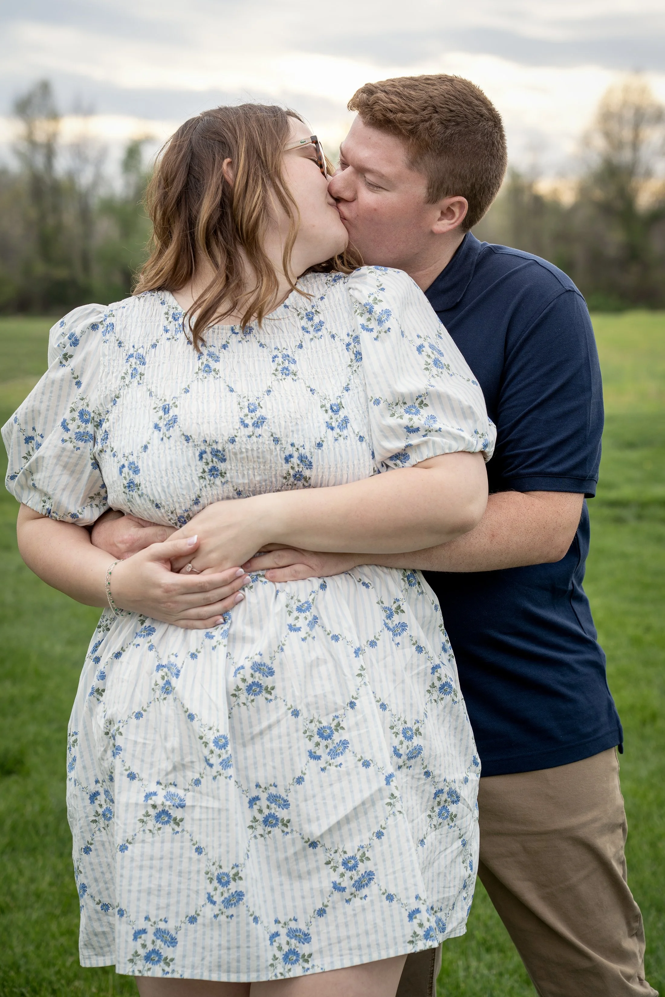 gillian-and-stephen-engagement-white-barn-venue-madison-indiana-shelby-marie-photography-25.jpg