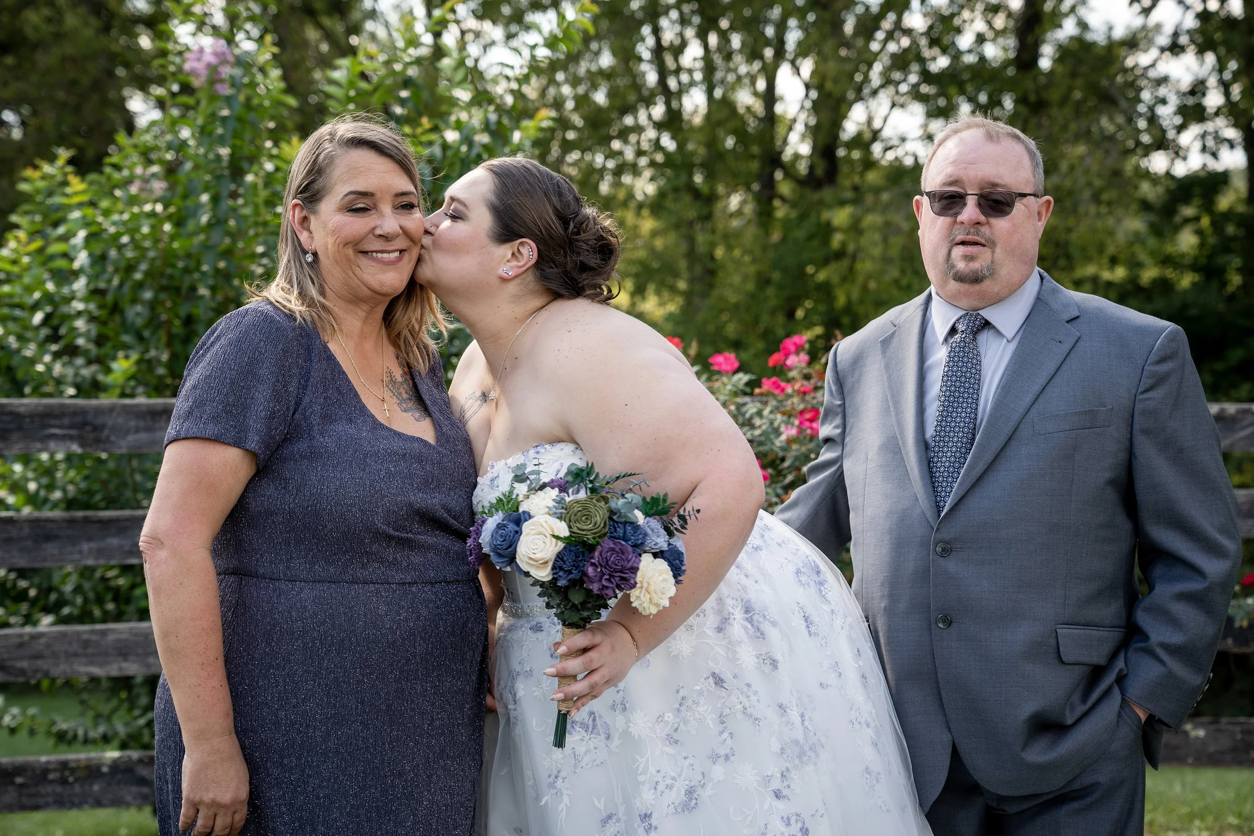 paul-brittney-bray-wedding-avonley-homestead-shelbyville-ky-shelby-marie-photography-59.jpg