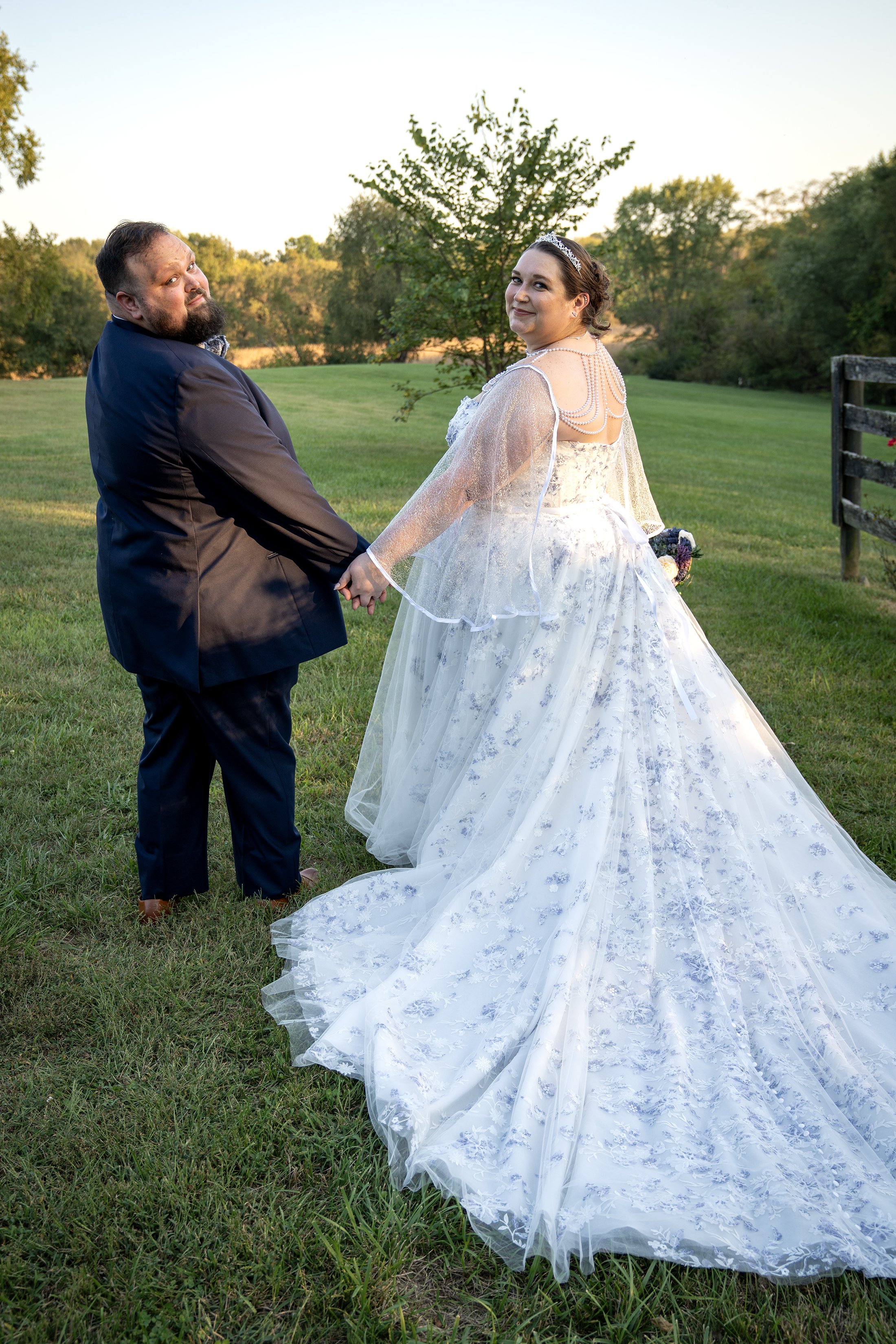paul-brittney-bray-wedding-avonley-homestead-shelbyville-ky-shelby-marie-photography-274.jpg