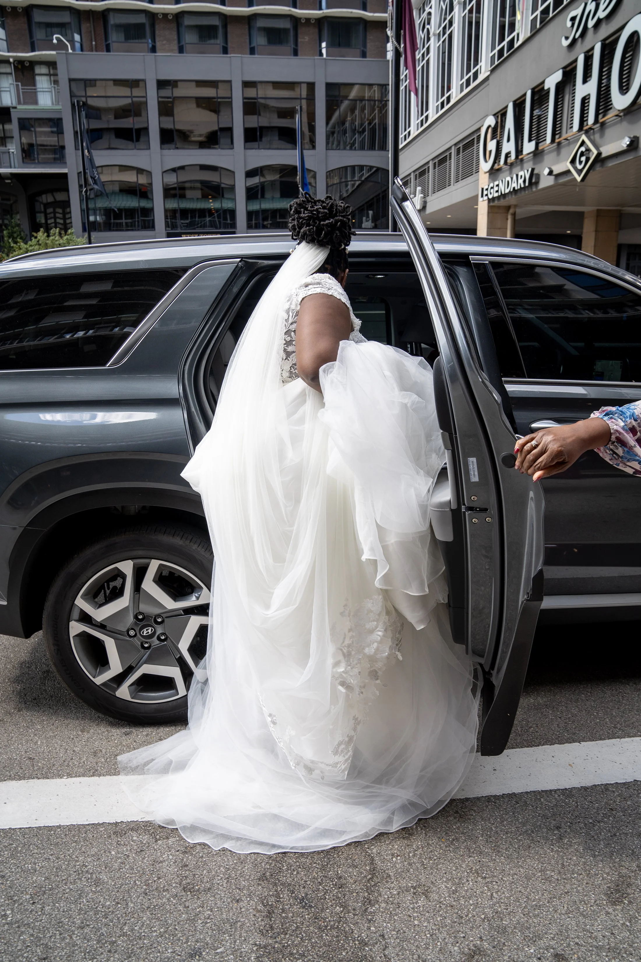 taylor-wedding-mellwood-art-center-louisville-ky-shelby-marie-photography-97.jpg