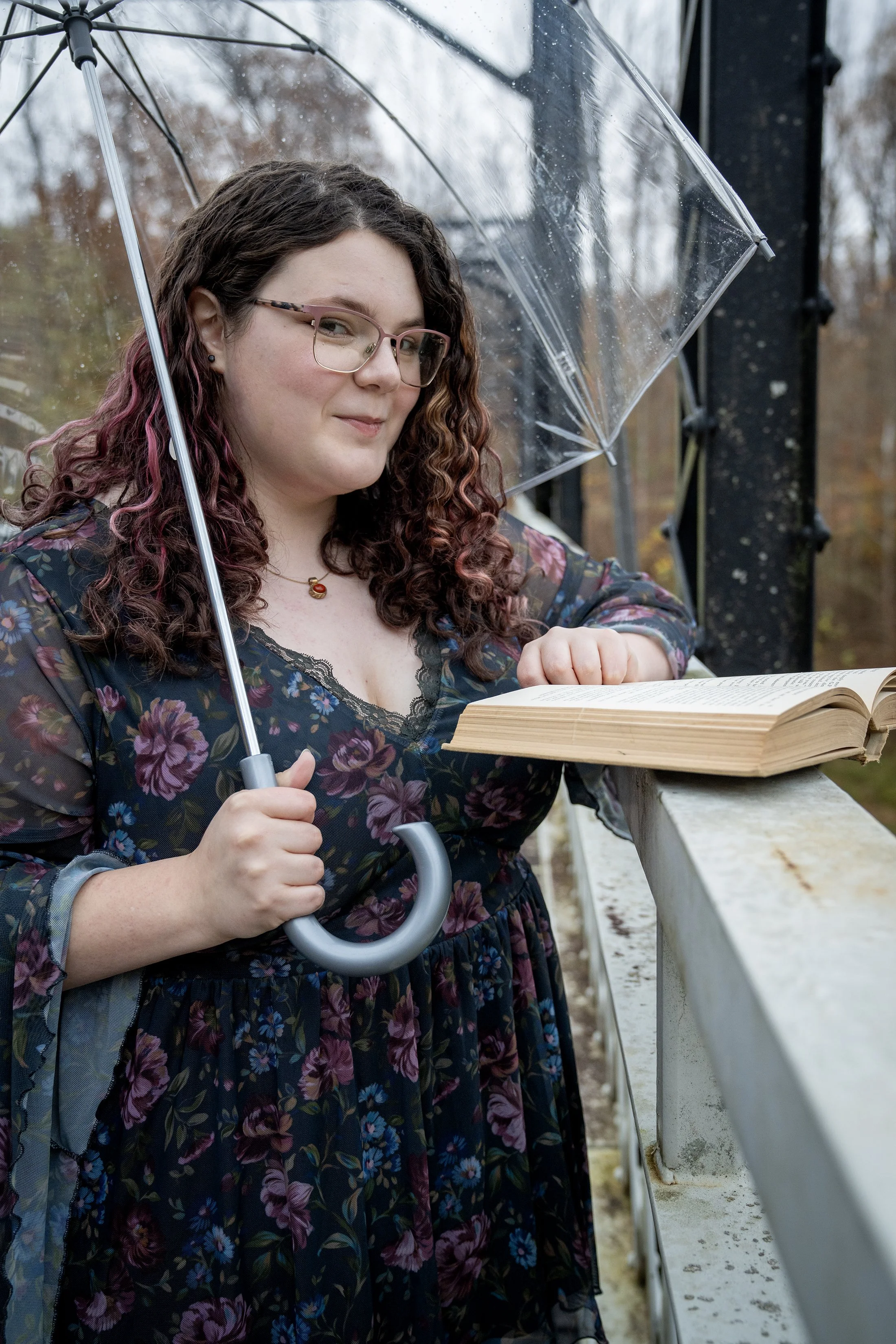 mars-woodwars-senior-photos-rose-island-shelby-marie-photography-16.jpg