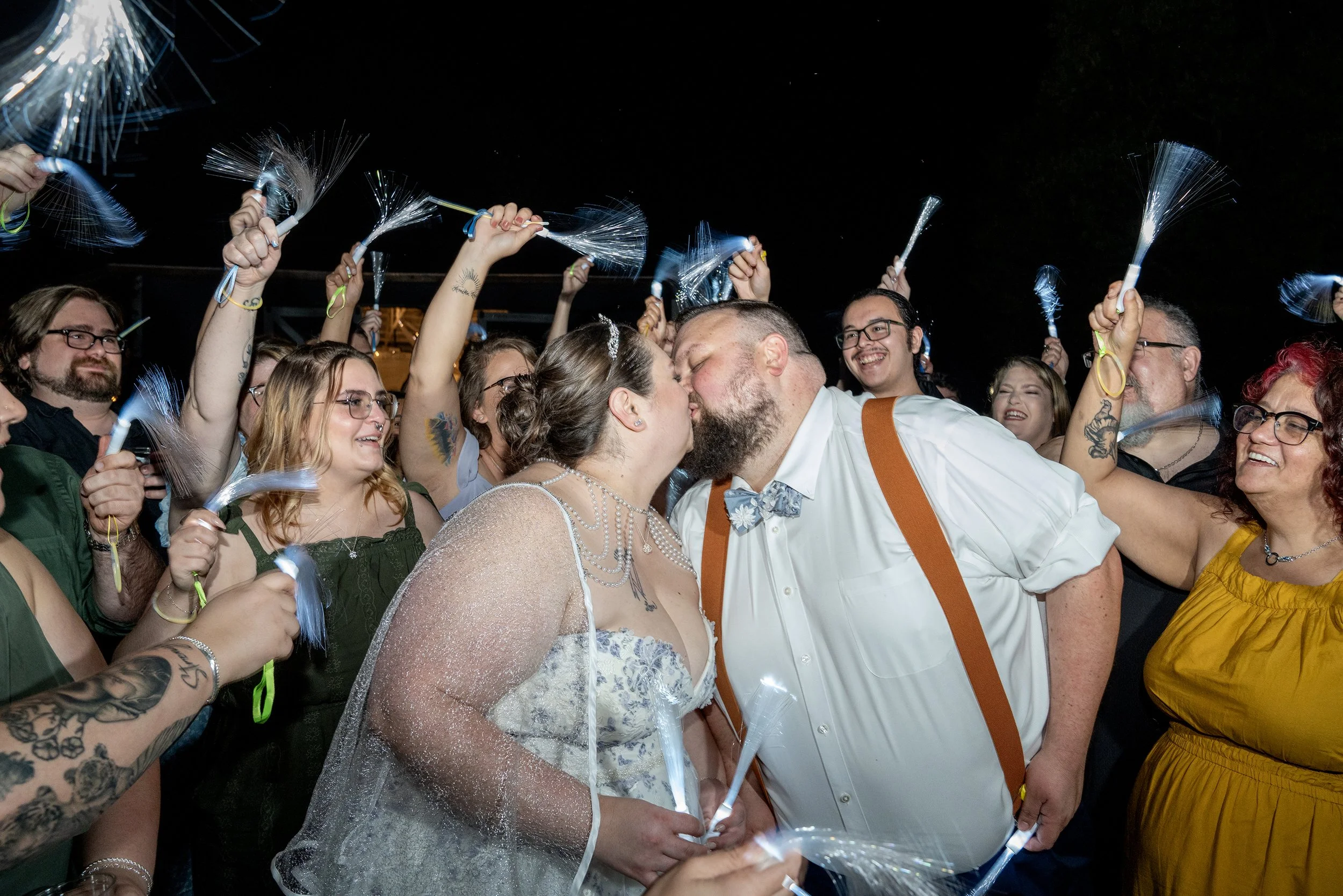 paul-brittney-bray-wedding-avonley-homestead-shelbyville-ky-shelby-marie-photography-404.jpg