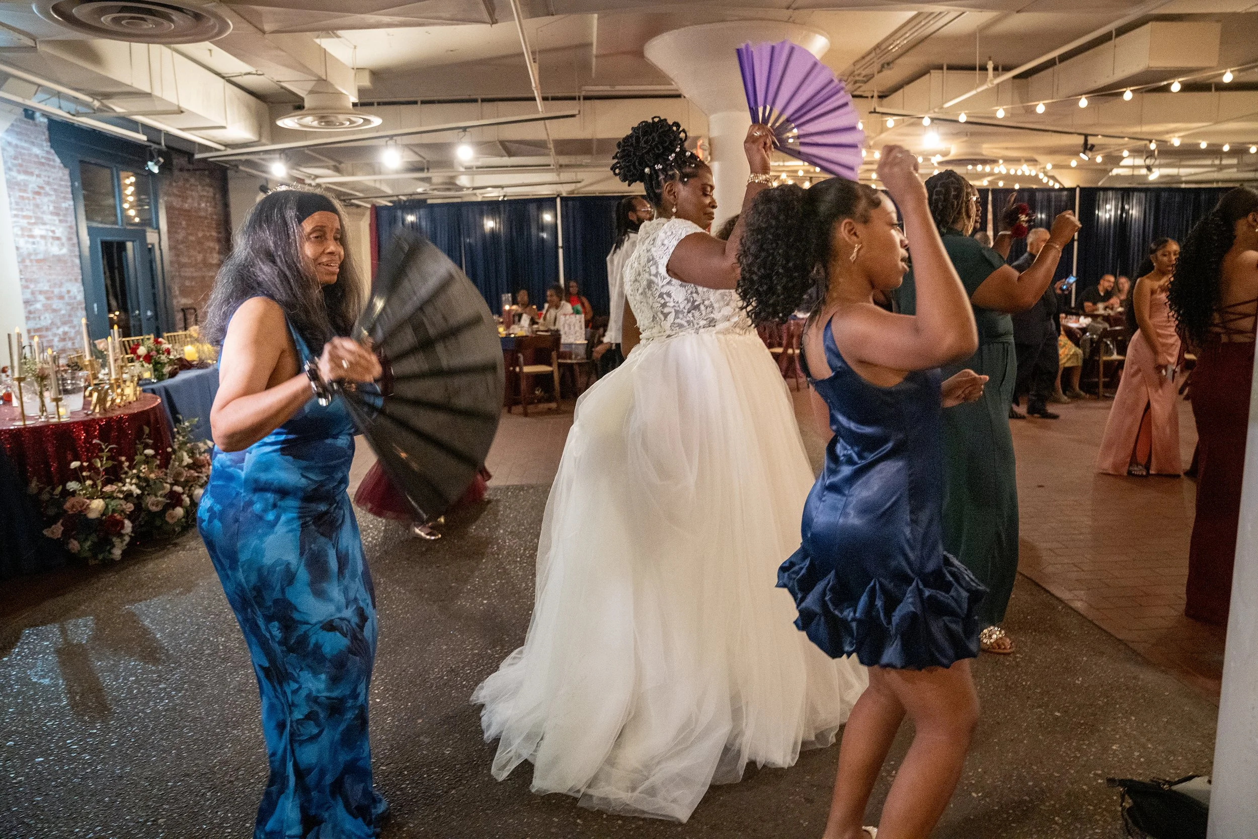taylor-wedding-mellwood-art-center-louisville-ky-shelby-marie-photography-405.jpg