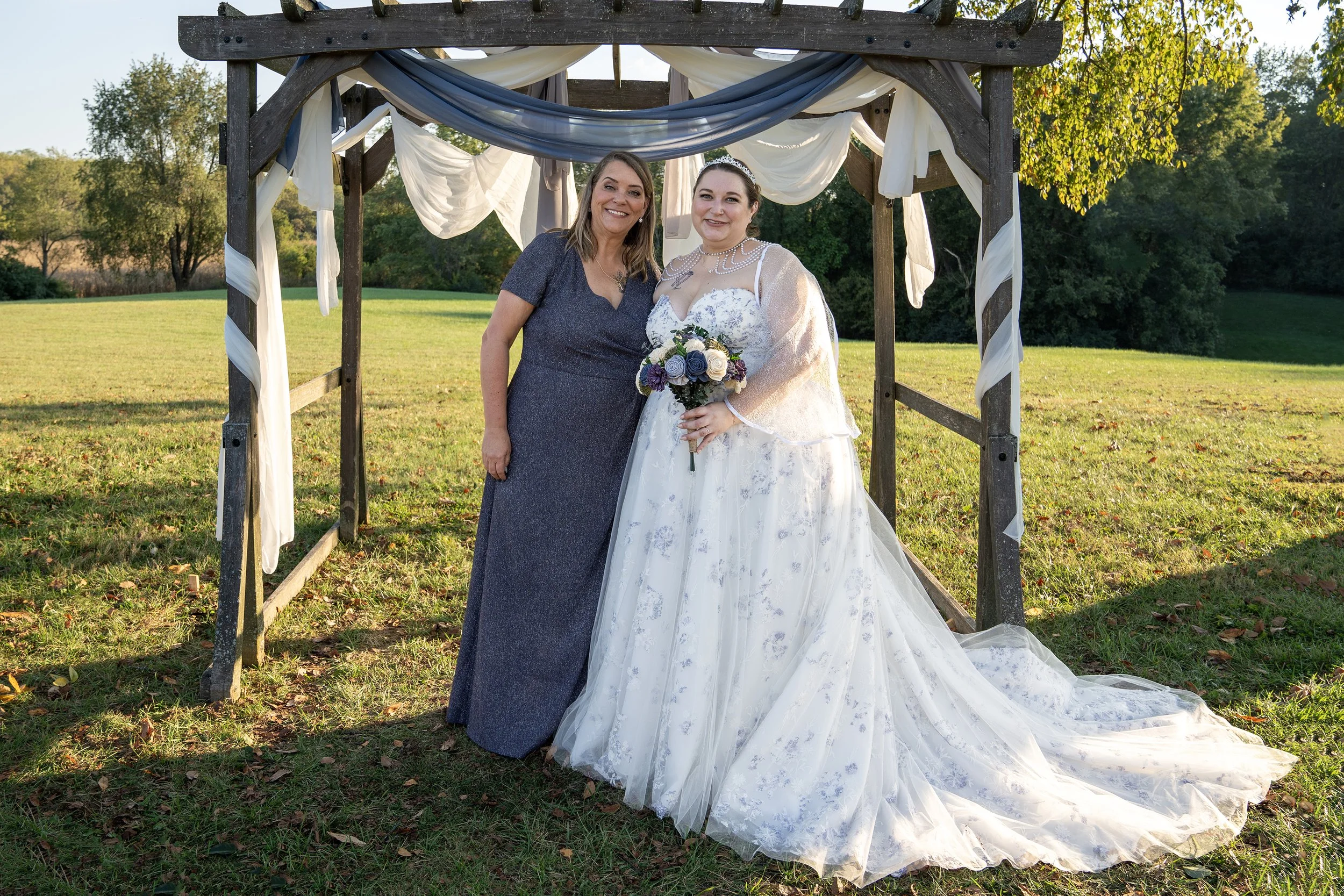 paul-brittney-bray-wedding-avonley-homestead-shelbyville-ky-shelby-marie-photography-246.jpg