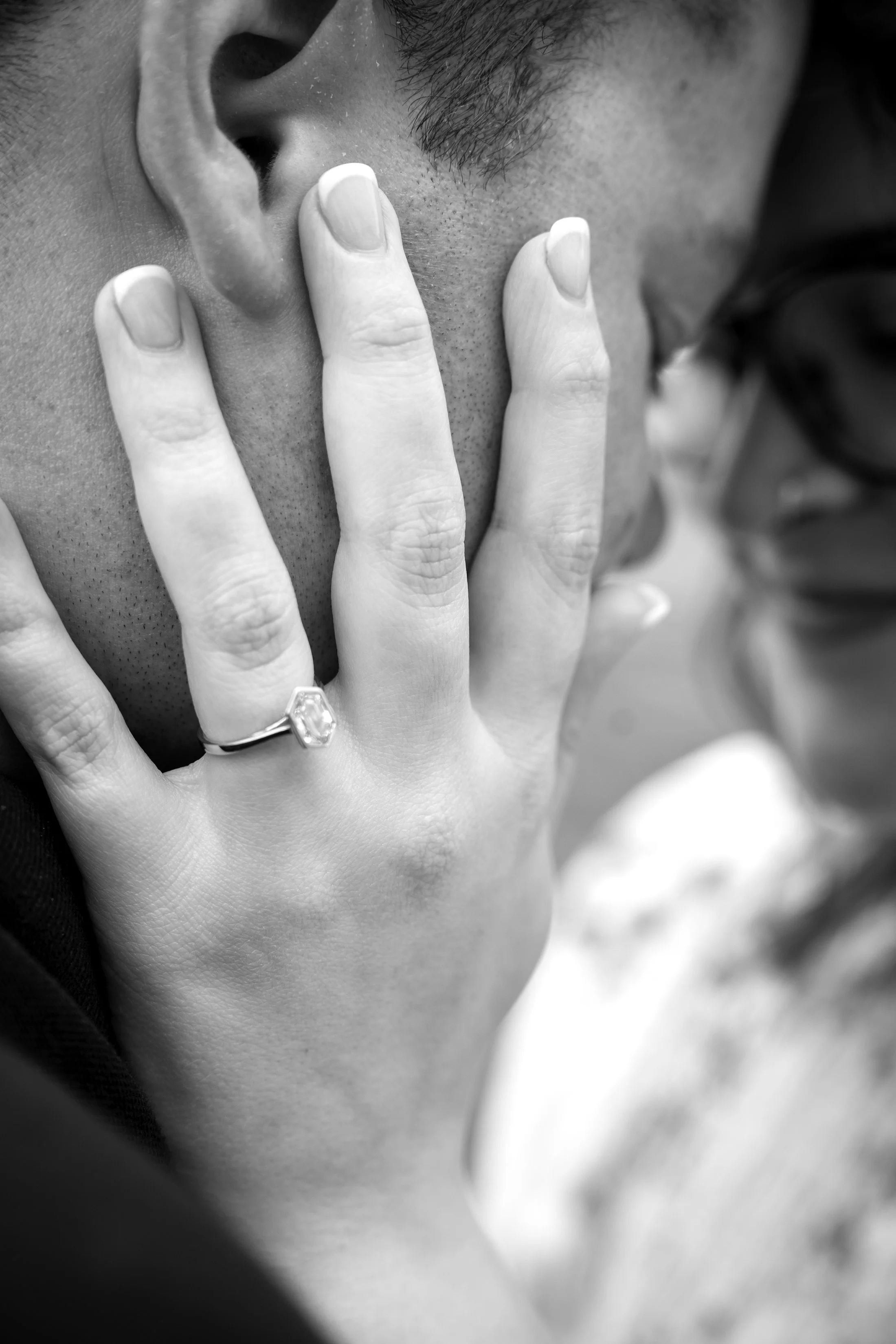 gillian-and-stephen-engagement-white-barn-venue-madison-indiana-shelby-marie-photography-8.jpg