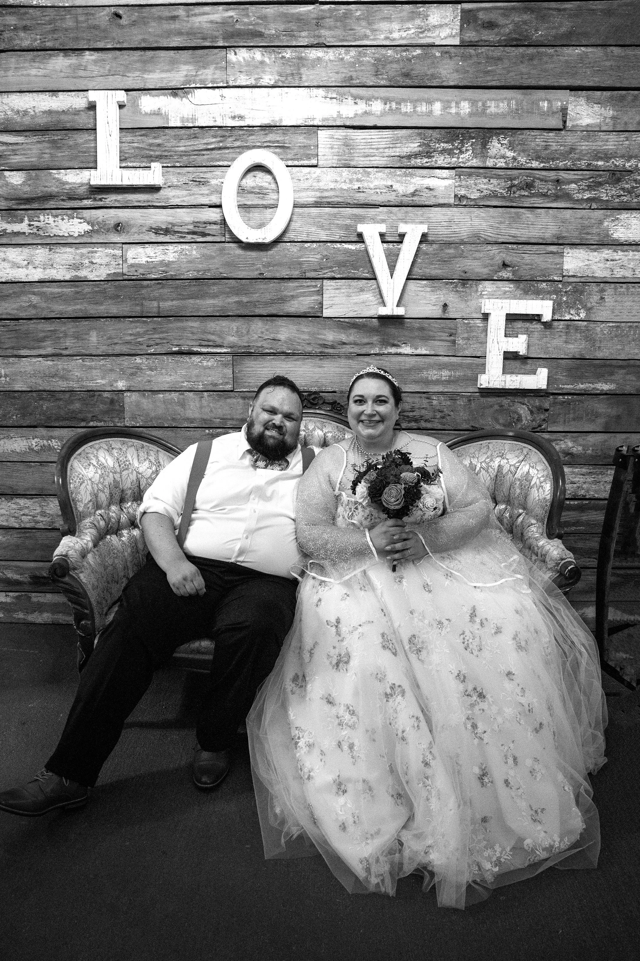paul-brittney-bray-wedding-avonley-homestead-shelbyville-ky-shelby-marie-photography-401.jpg