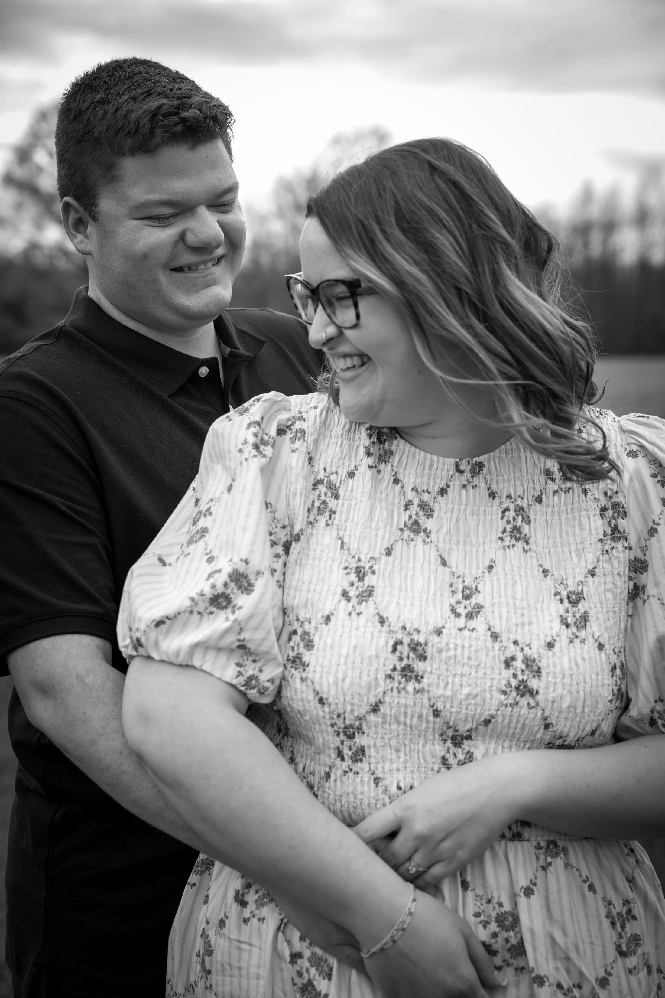 gillian-and-stephen-engagement-white-barn-venue-madison-indiana-shelby-marie-photography-26.jpg