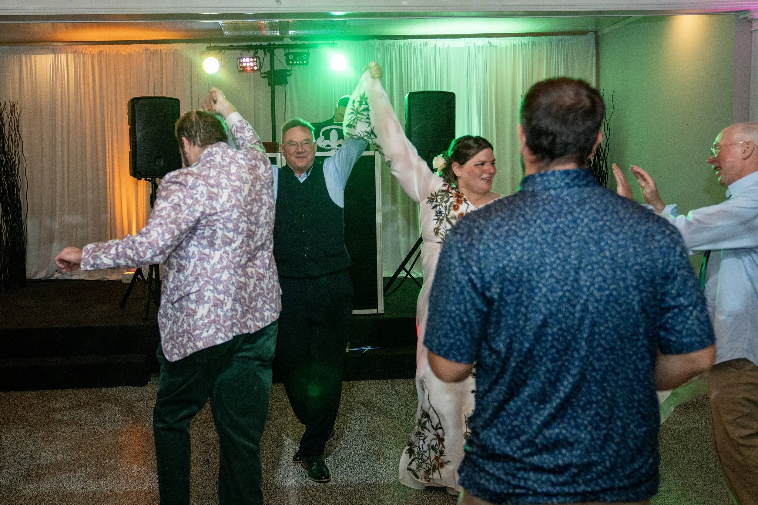 fellows-wedding-woodhaven-country-club-louisville-shelby-marie-photography-354.jpg