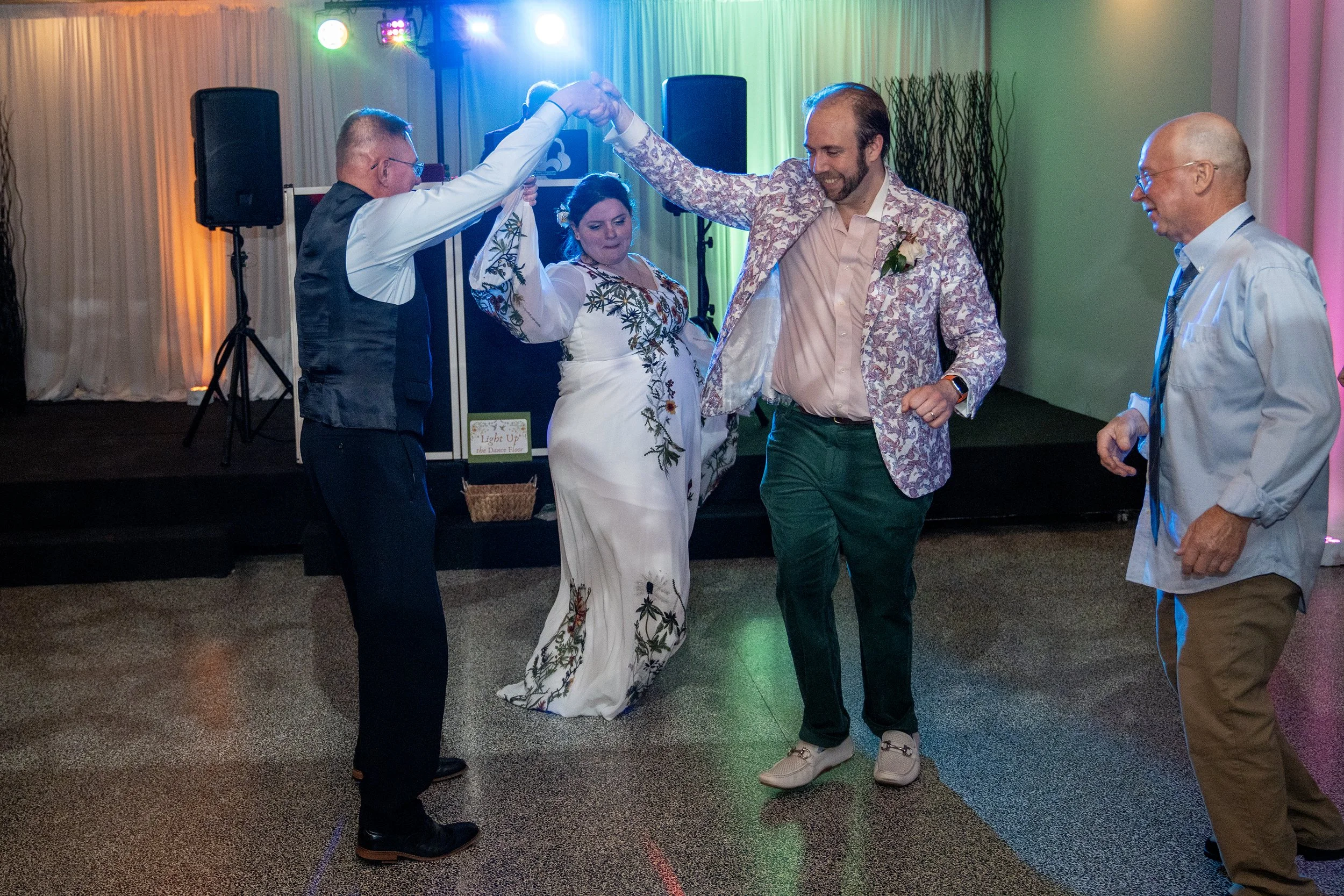fellows-wedding-woodhaven-country-club-louisville-shelby-marie-photography-353.jpg