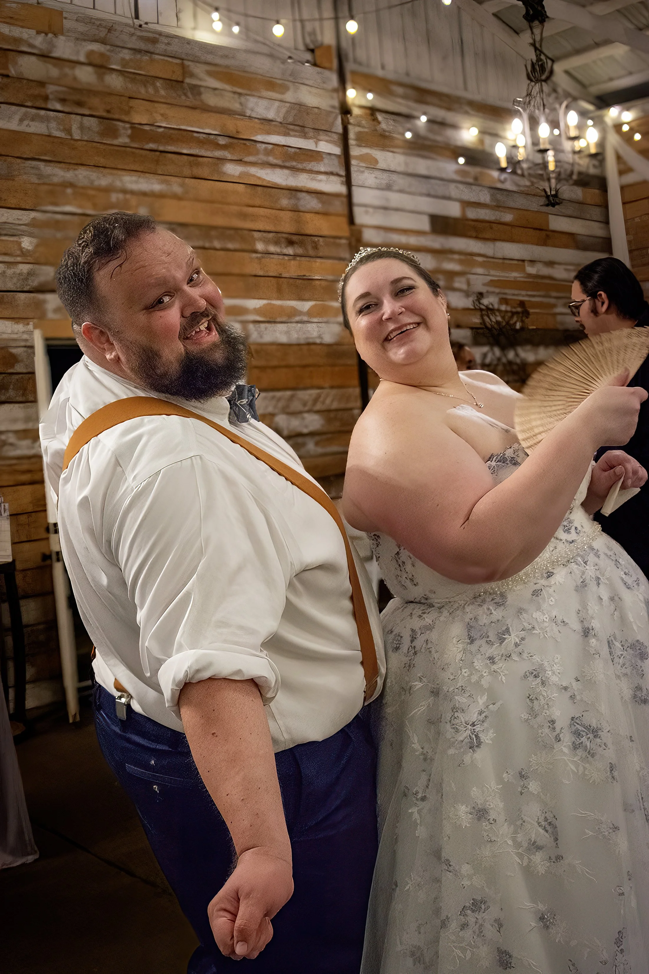paul-brittney-bray-wedding-avonley-homestead-shelbyville-ky-shelby-marie-photography-418.jpg