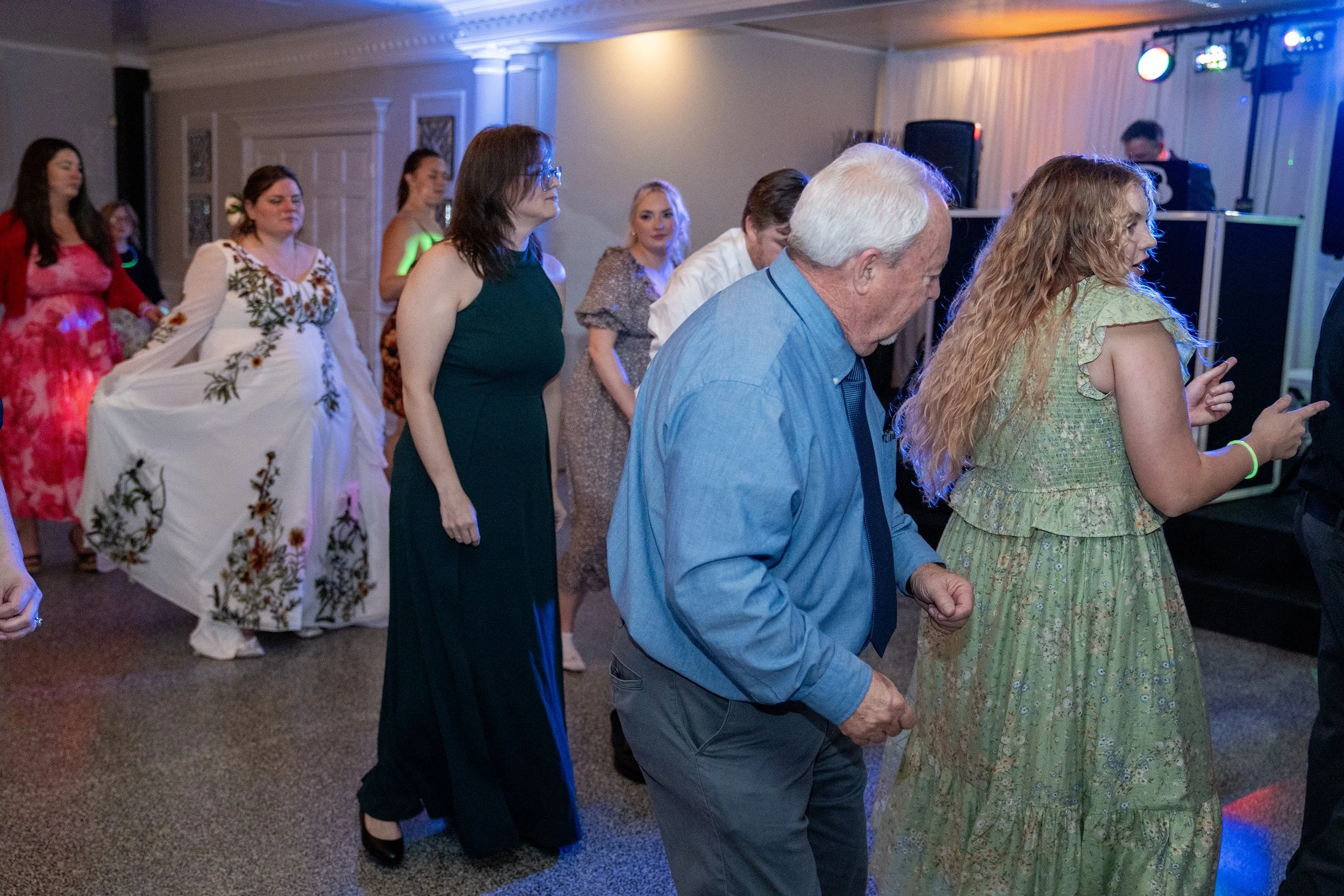 fellows-wedding-woodhaven-country-club-louisville-shelby-marie-photography-303.jpg
