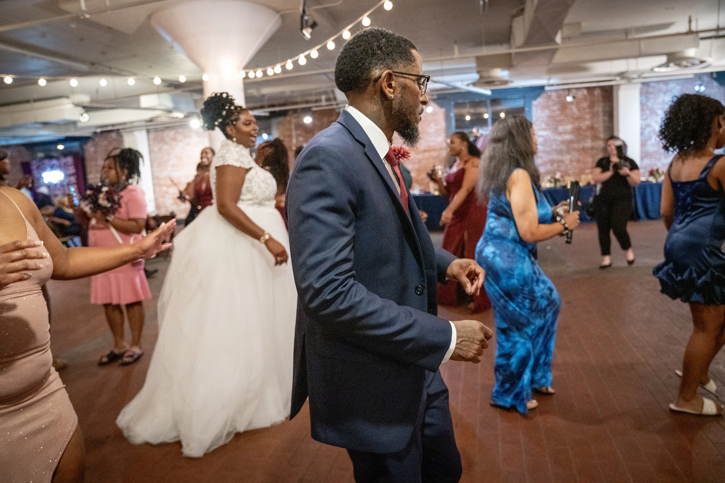 taylor-wedding-mellwood-art-center-louisville-ky-shelby-marie-photography-400.jpg