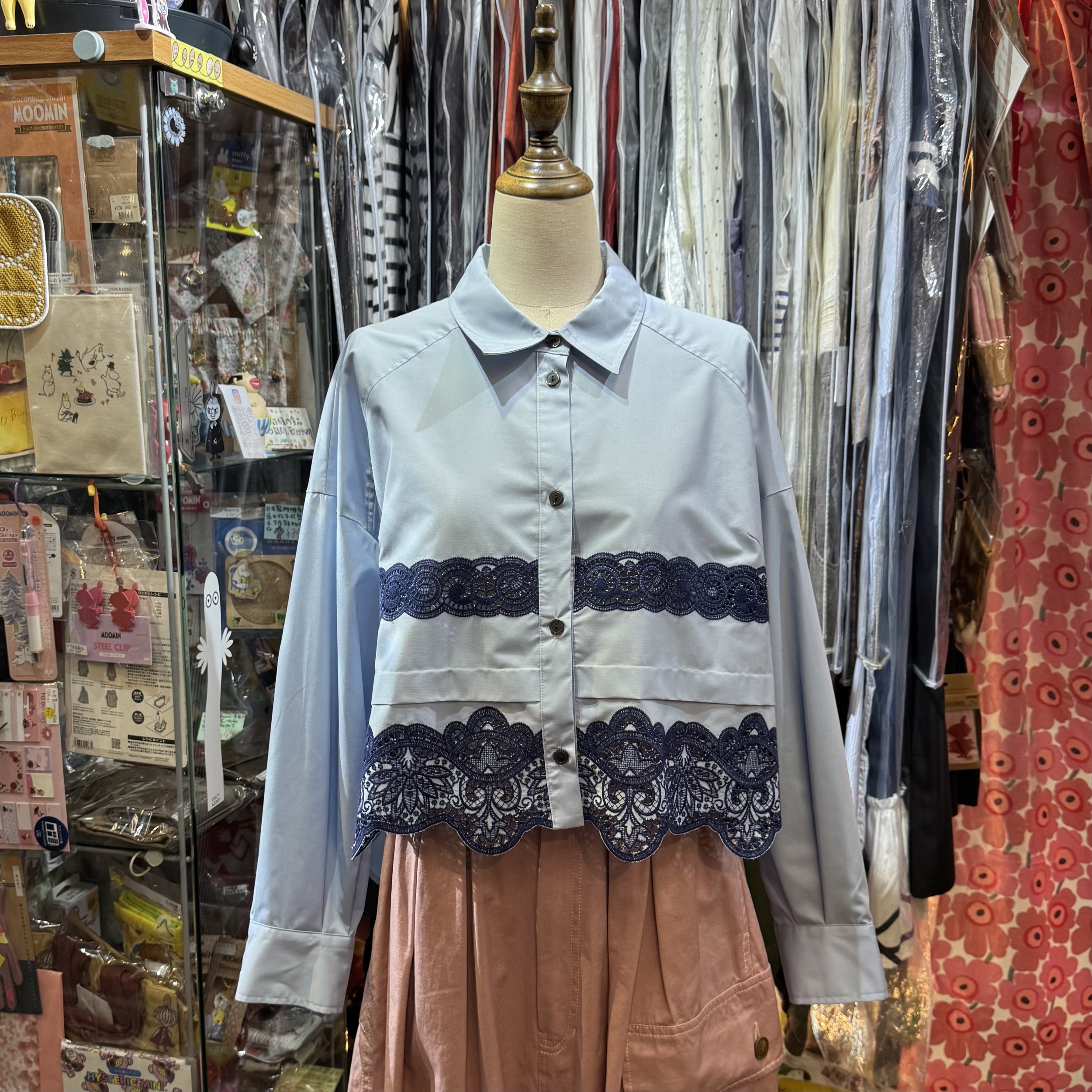 Trois Blue Lace Shirt, made in Japan