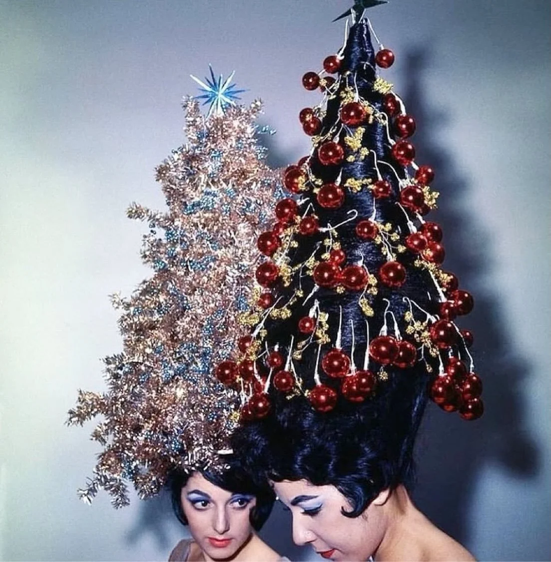 Merry Christmas! Feliz navidad! 🎄

Wishing you a joyous holiday season. Thanks for choosing to spend another year with us 🌟

🤍 Nova Arts Salon