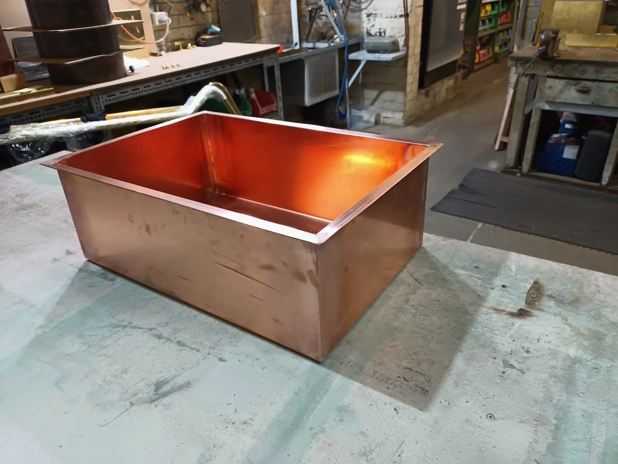 RECTANGUALR COPPER SINK