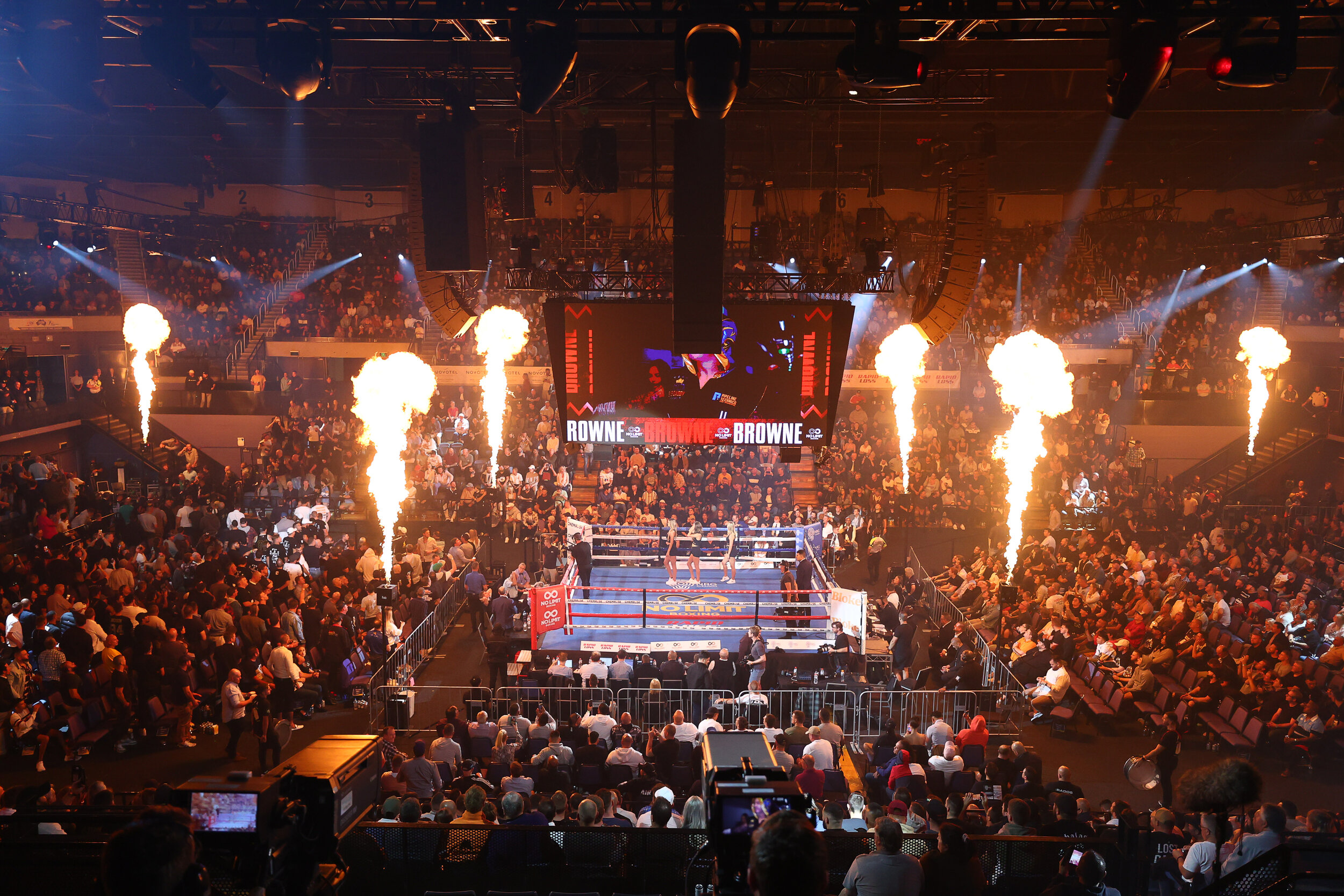 No-Limit-Boxing-Mark-Nolan-260-HR.jpg