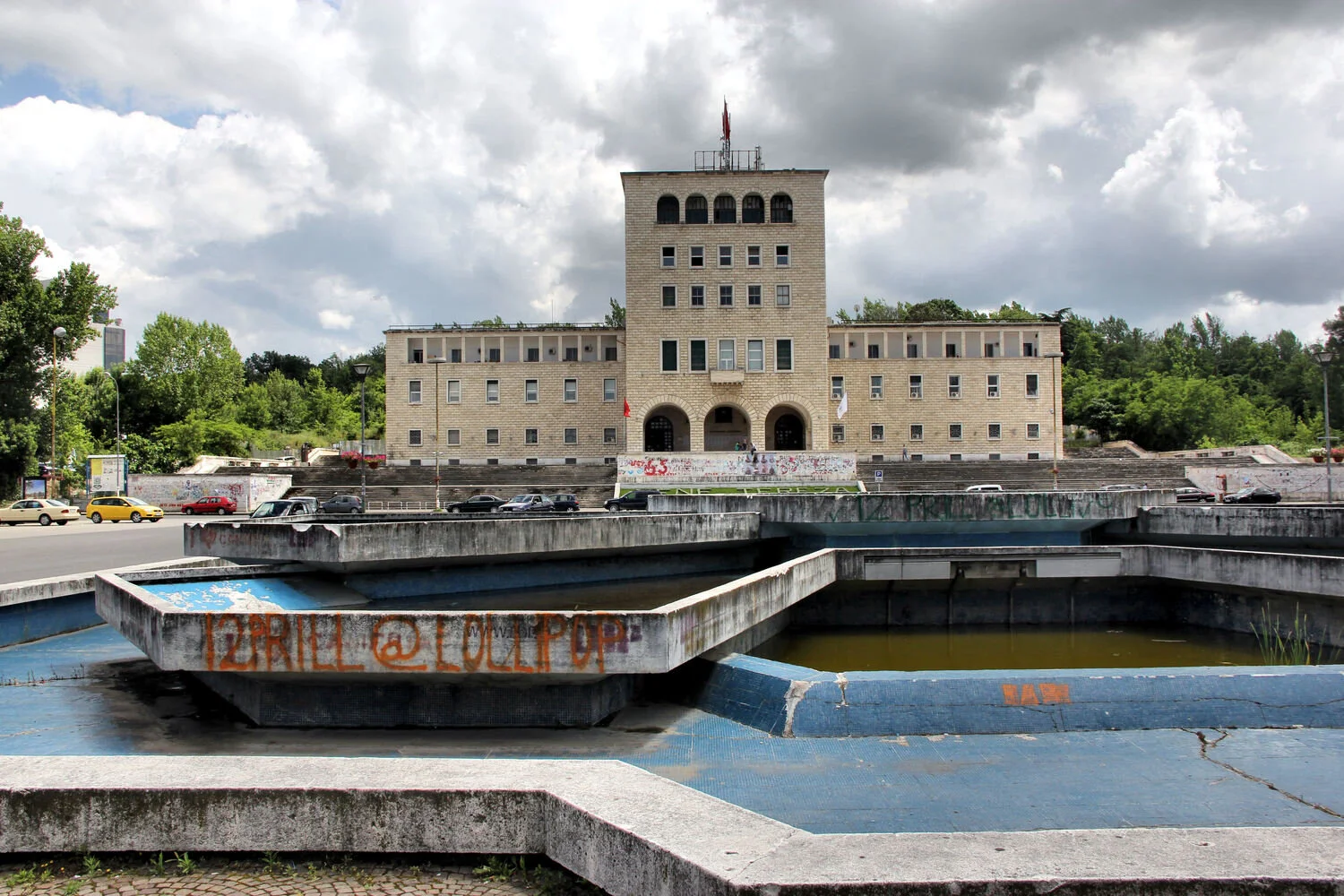 Universtà.jpg