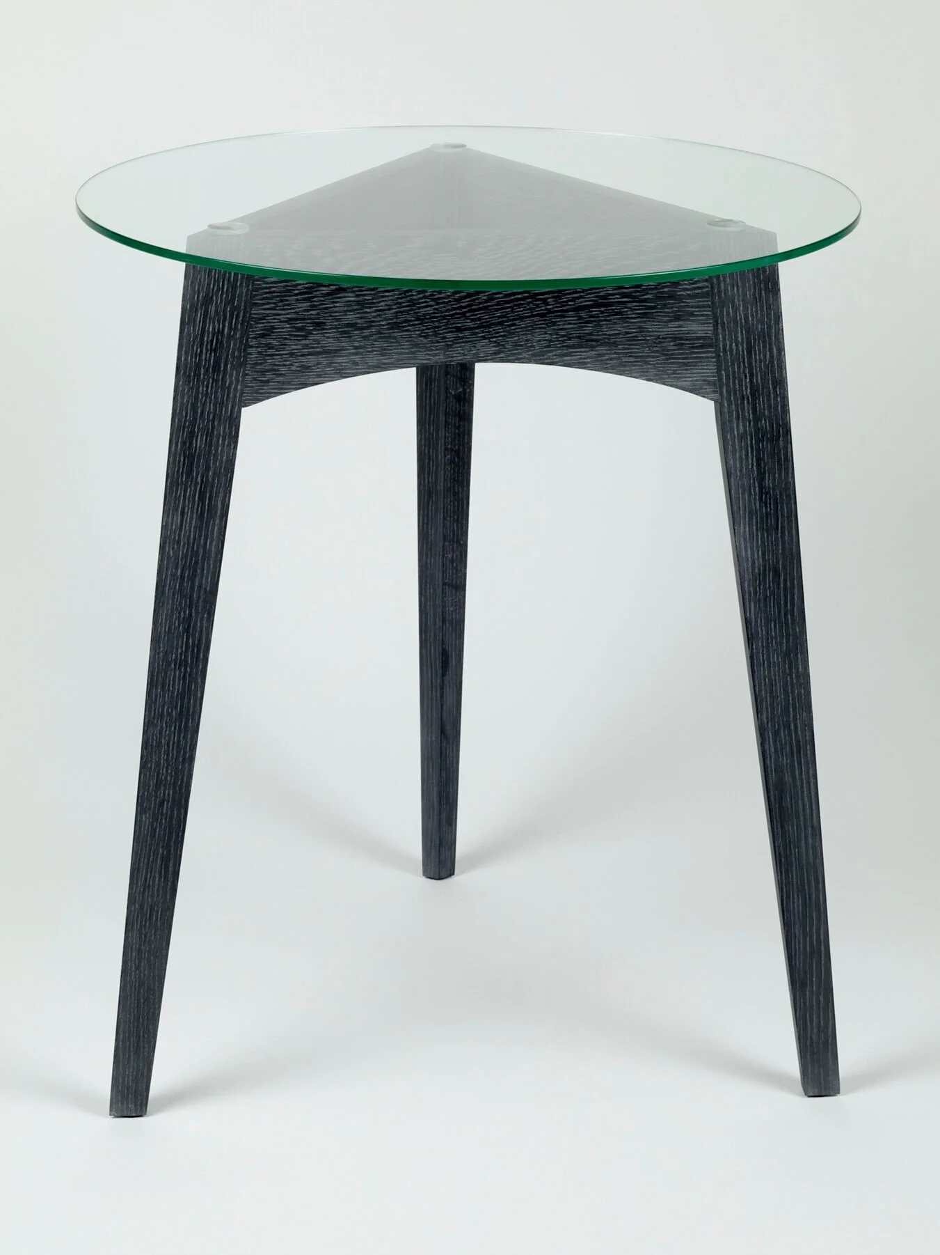 Kyle+table+5+by+7+main+view.jpg