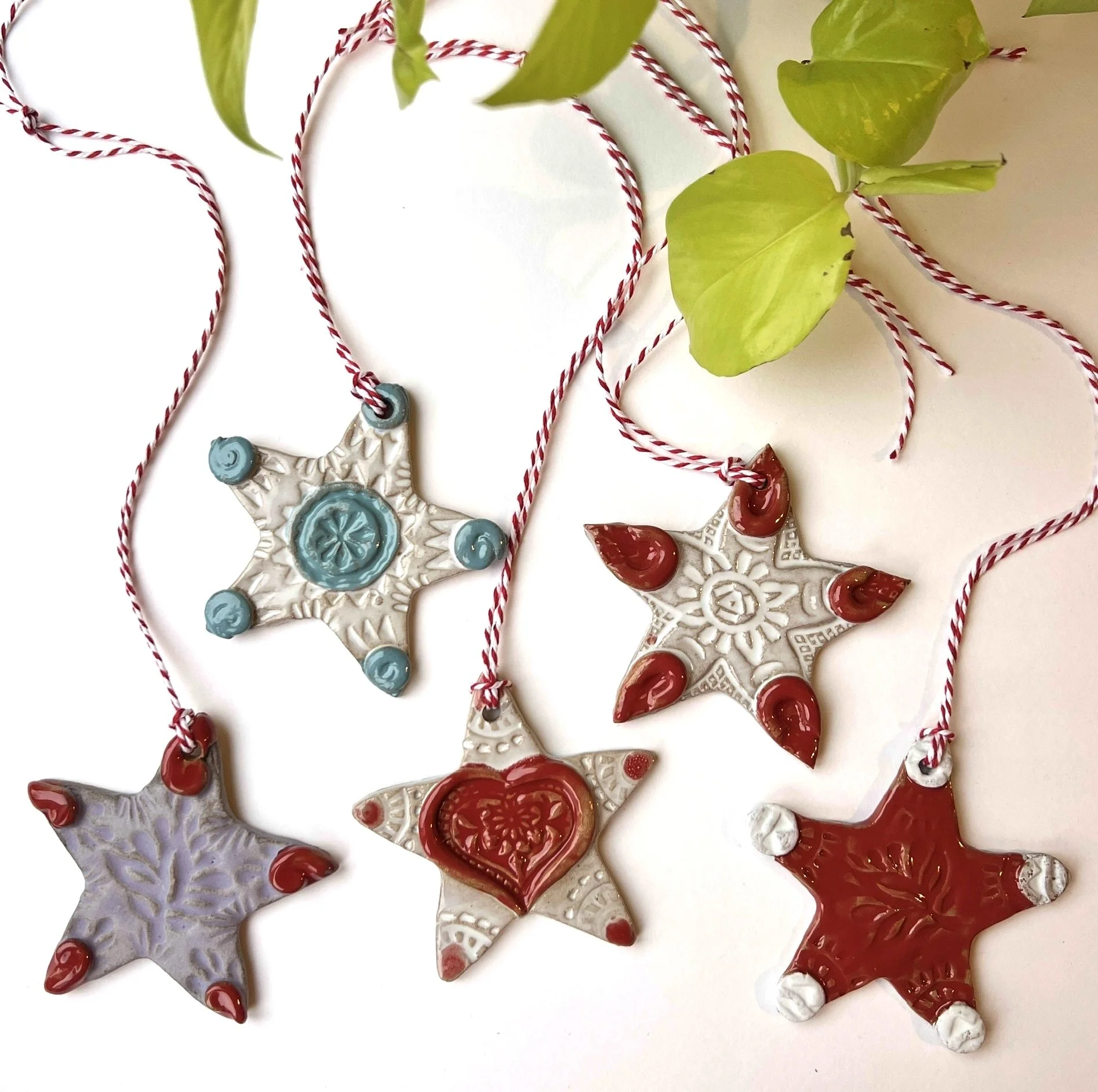 Star and round decorations