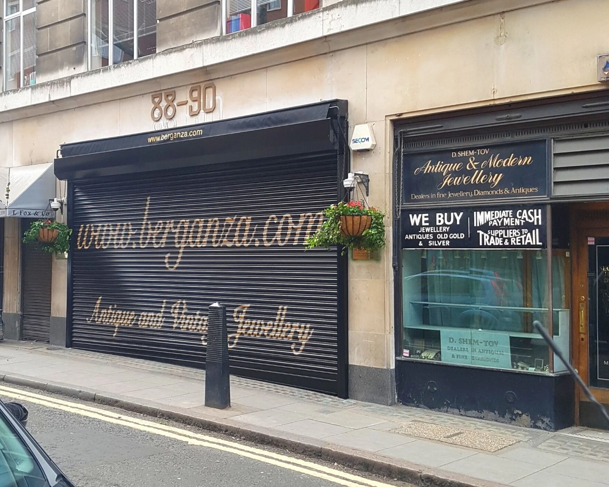 Roller Shutter Door Spray Painting across Kent, London & South East. 10