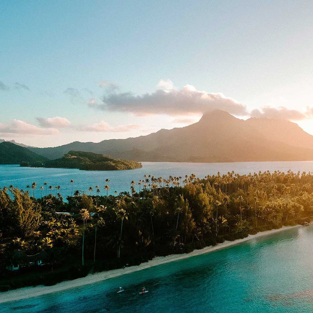 A sanctuary of serenity in Polynesian Azure 🌴