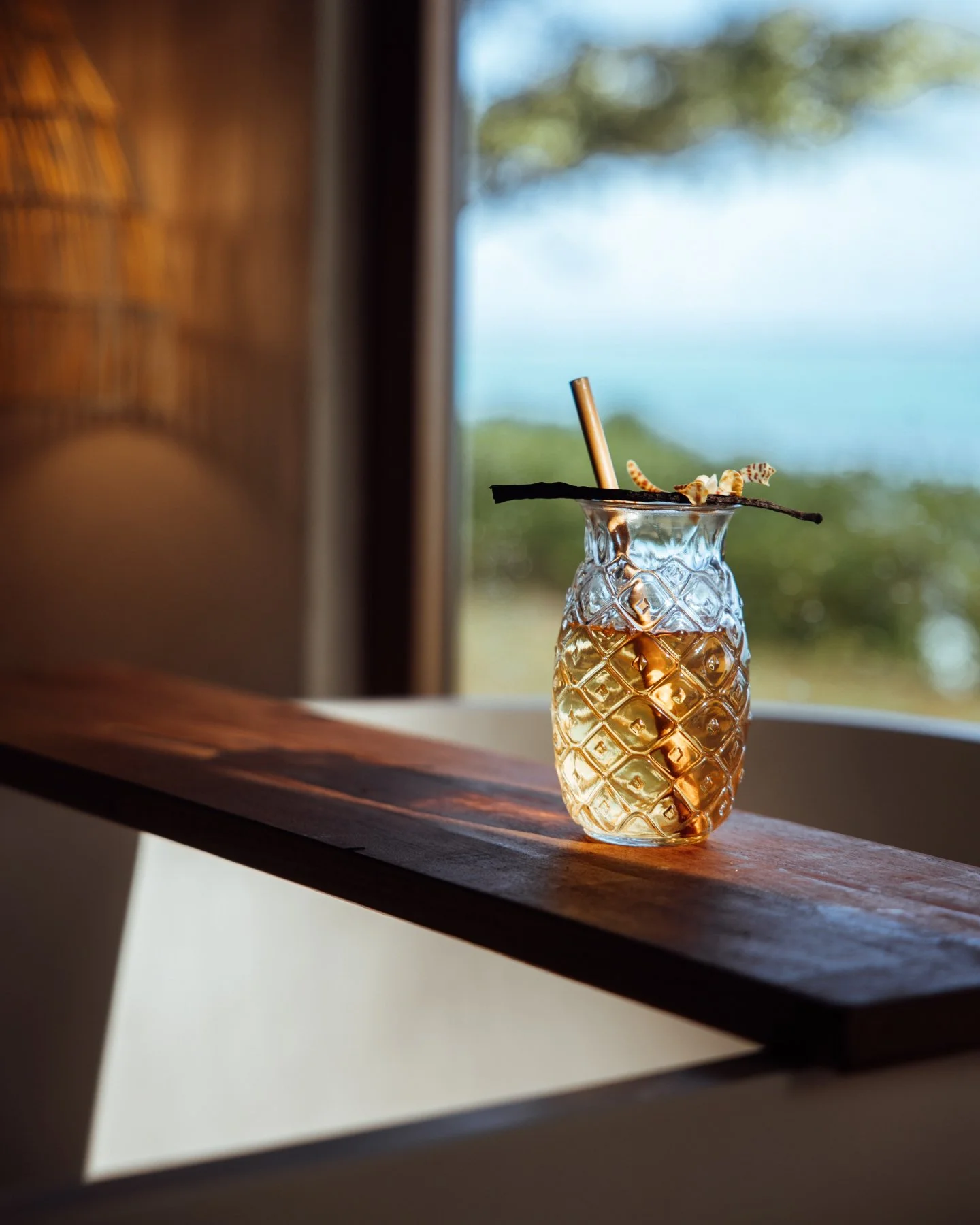 Note to self: beauty lives in details, and joy tastes like sunshine.

Photo credit : @tinihau.b

#island #frenchpolynesia #raiatea