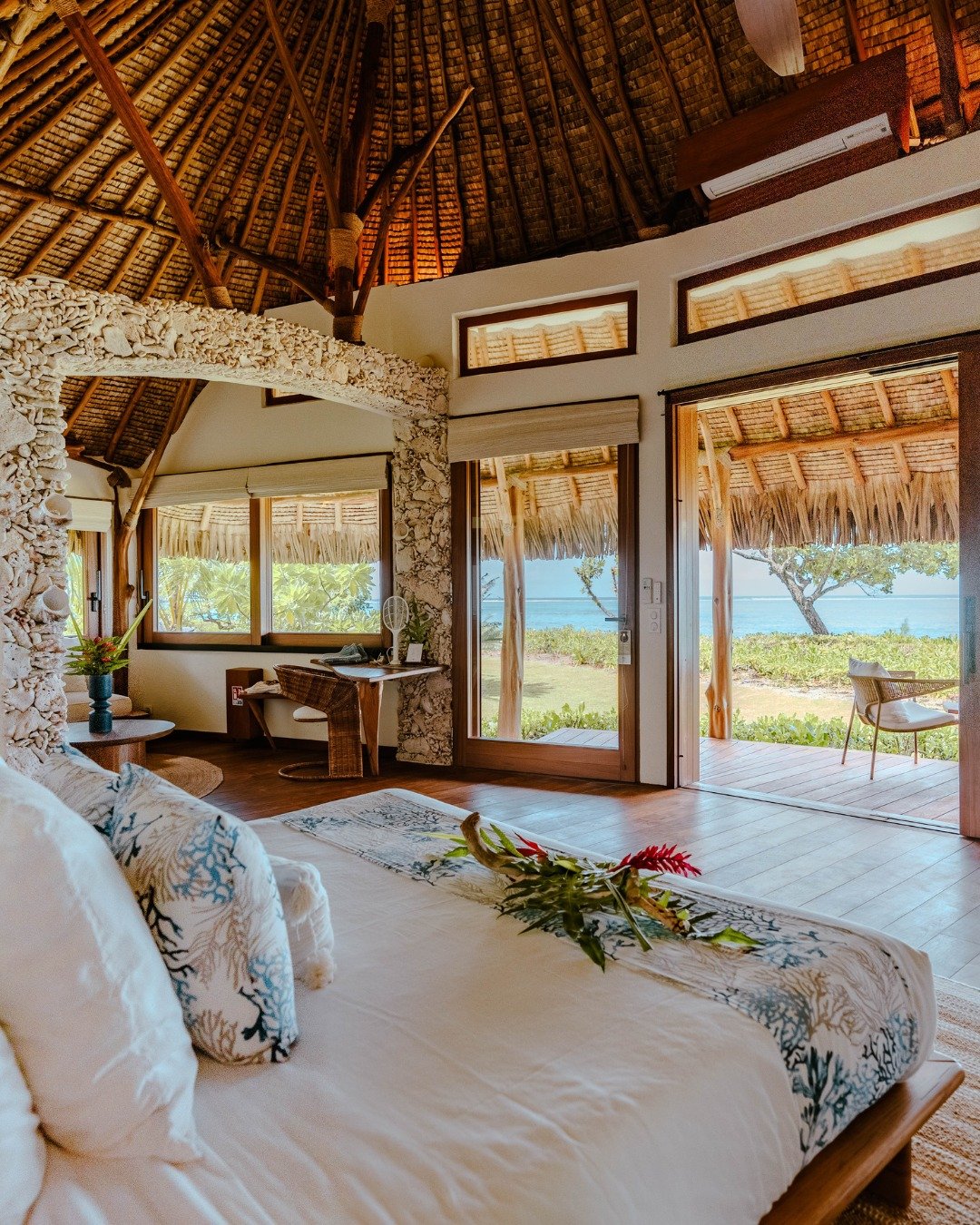 The lagoon walks into your room.

Photo credit : @jean_adrienn
#island #frenchpolynesia #raiatea