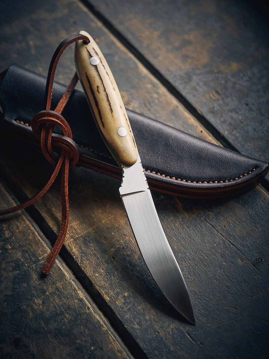 Knife of the Month | August

A custom &lsquo;Bird &amp; Trout&rsquo; style knife this month - though indeed great for game birds and trout, this 3.6&rdquo; blade is also perfectly suited for British deer stalking, alongside small-game preparation.

H