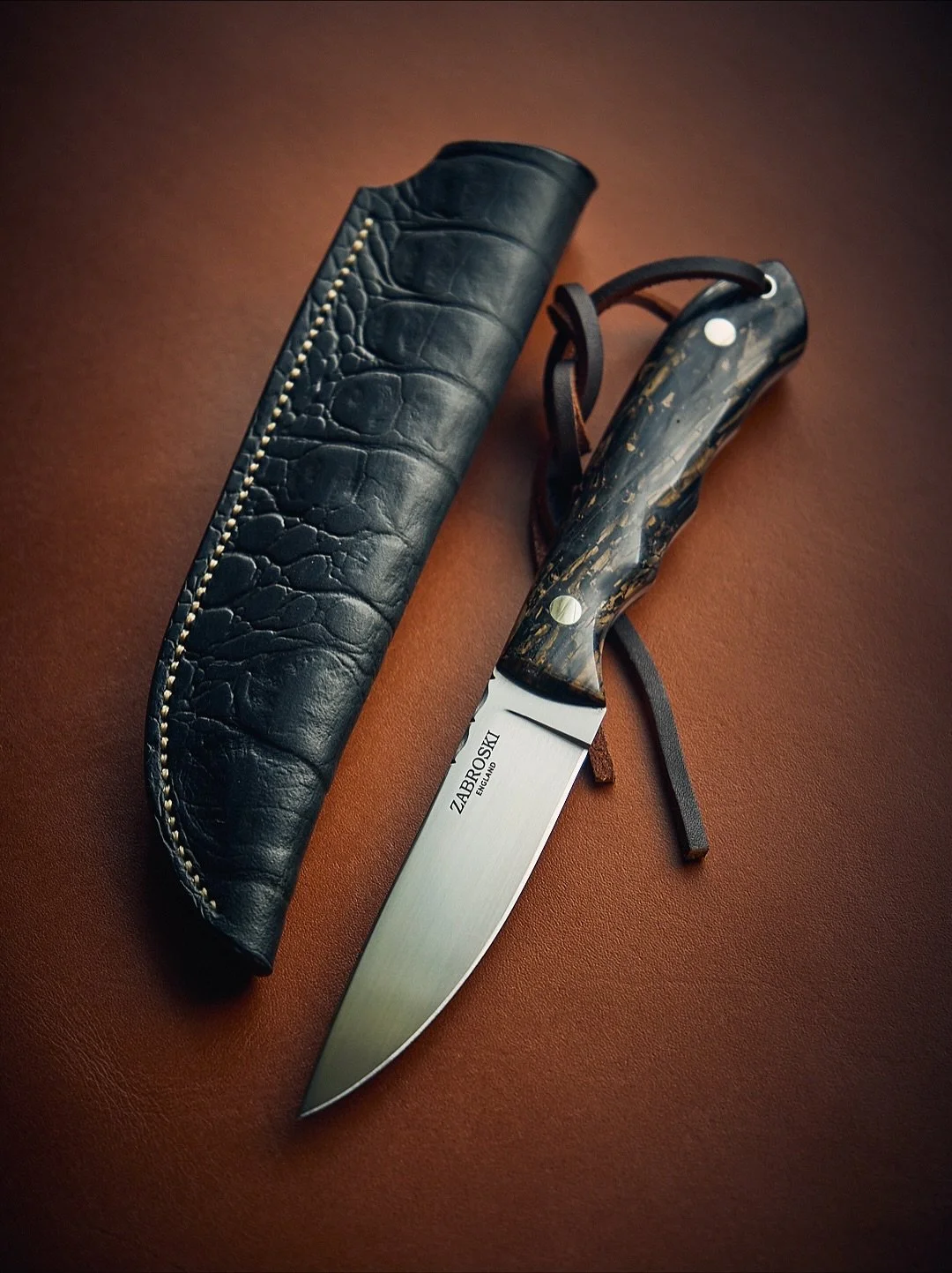 Knife of the Month | September 

Dark Mammoth | 1/1 Custom

Available at 8pm Sunday through the Mailing List - emails have dispatched