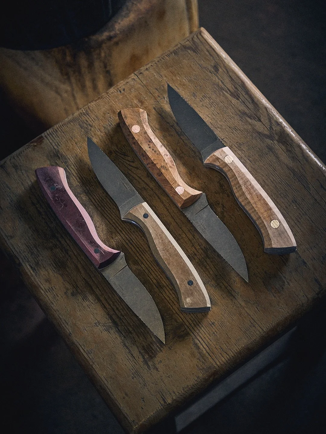 Mailing List exclusives for October are coming up soon - a selection of Field Knife models with darkened &lsquo;acid stonewash&rsquo; blades. 

Thuya Burl, Rippled Maple, Richlite &lsquo;Maroon&rsquo; and Richlite &lsquo;R50&rsquo;. 

To be available
