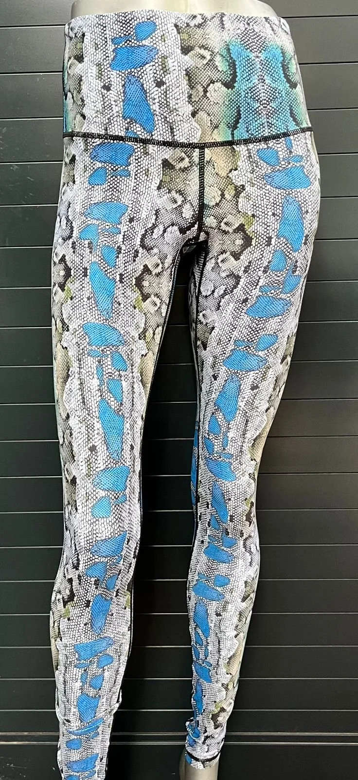 Snakeskin Leggings Noli Athletic Wear Blue Snake Print Leggings — Nulu