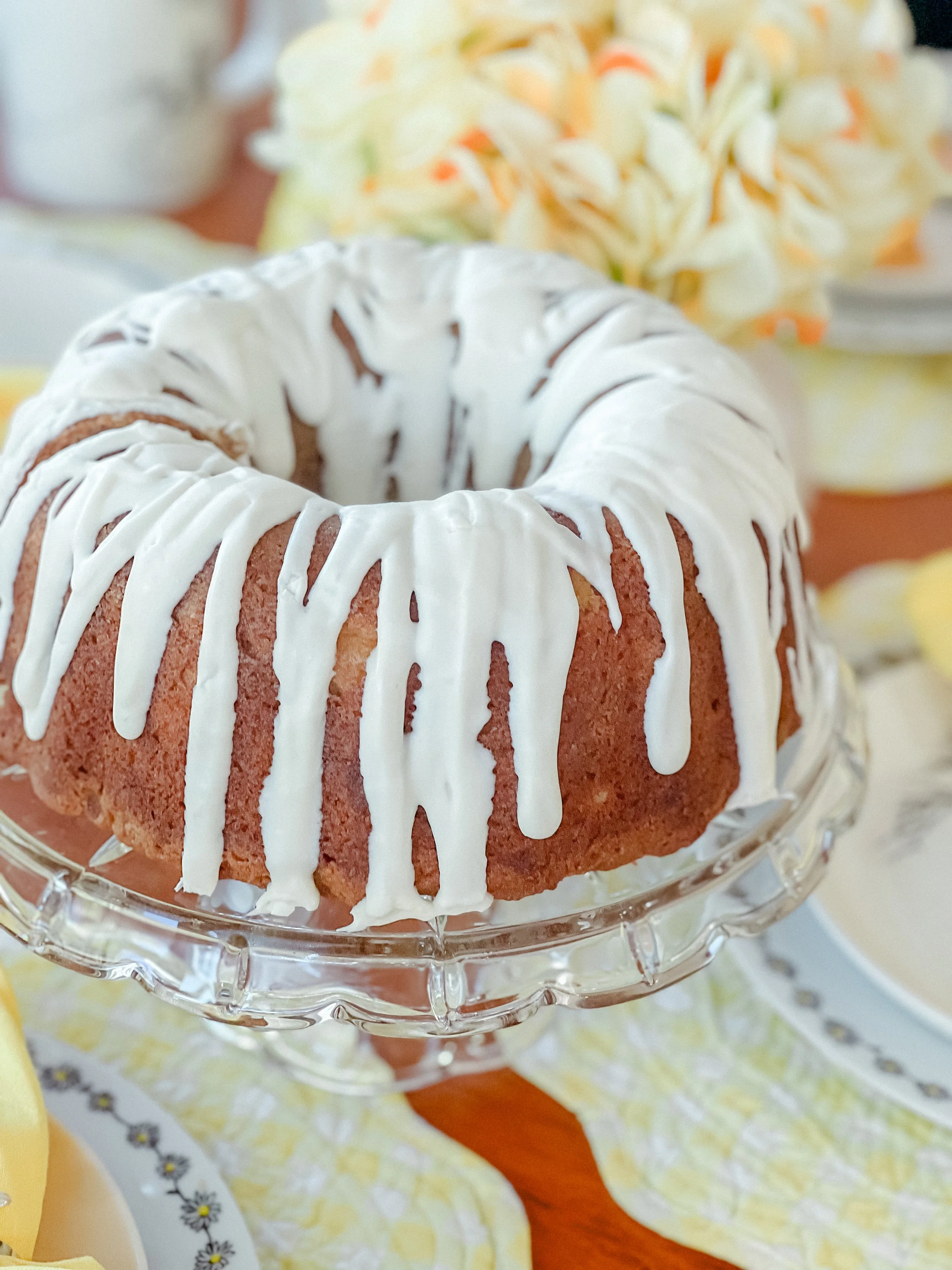Hummingbird Bundt Cake 1.JPG