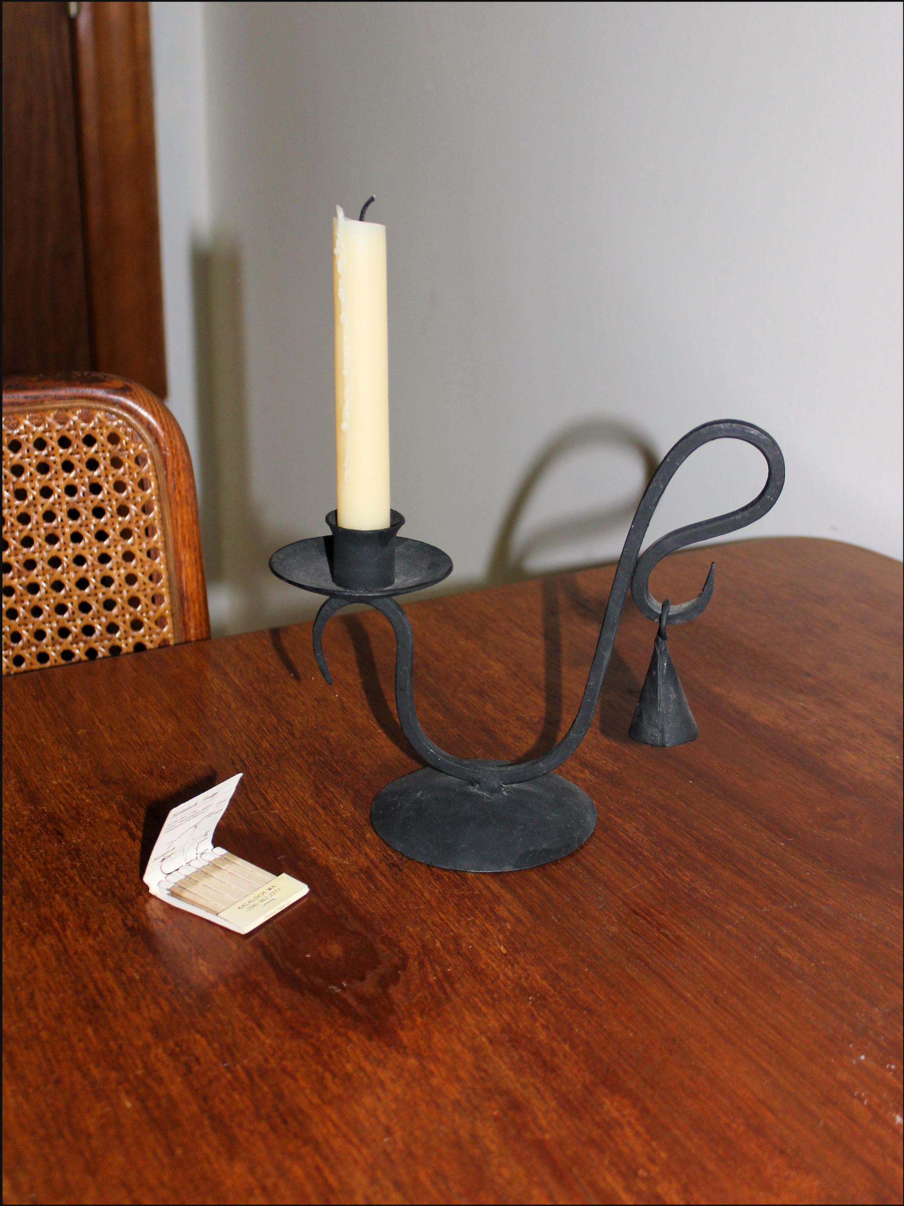 iron candle cover.png