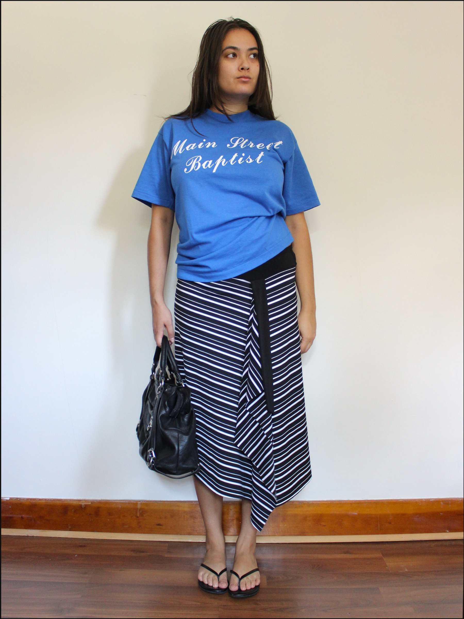 Main Street Single Stitch Tee — M/L
