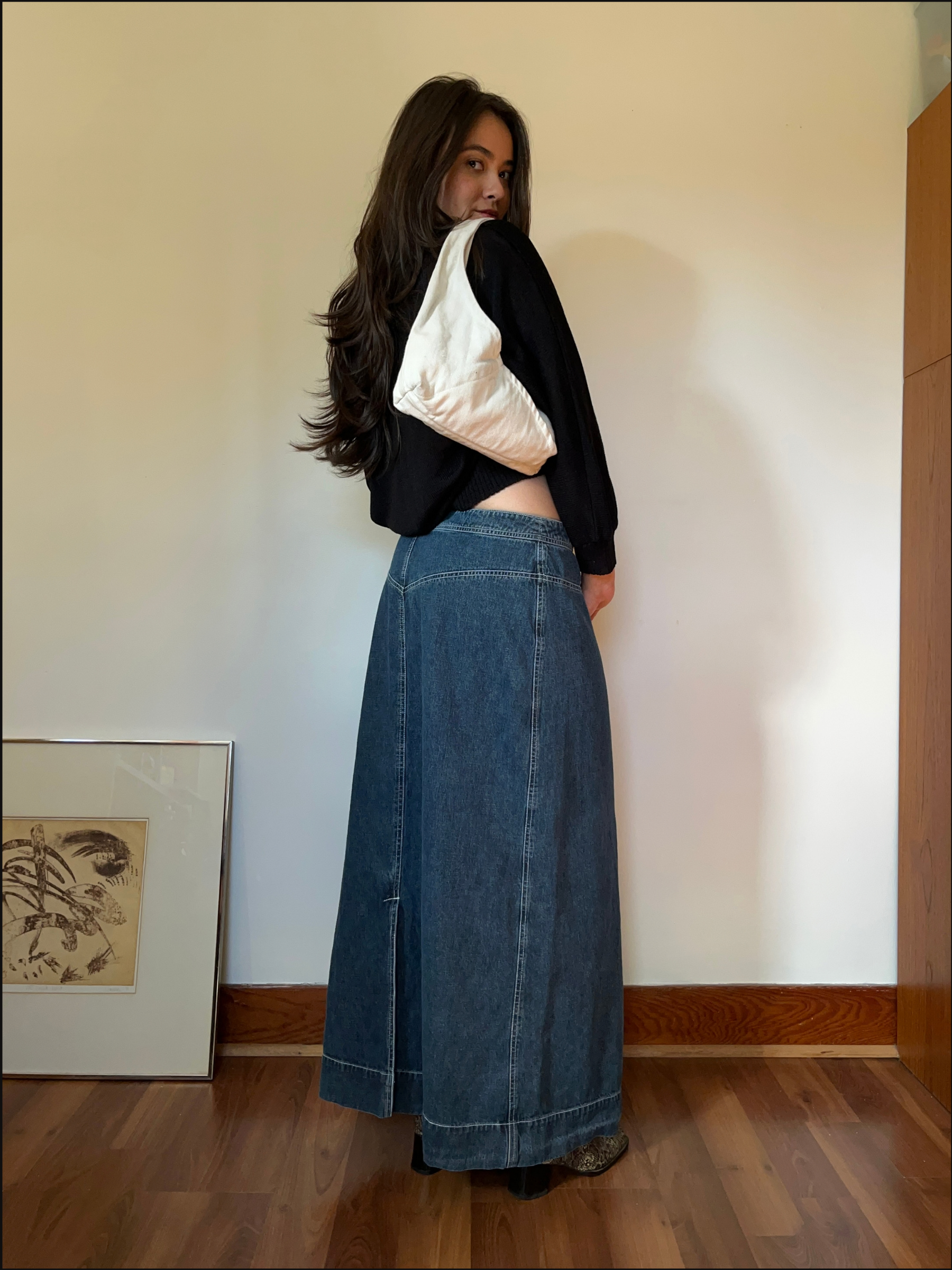 denim skirt cover (12).png