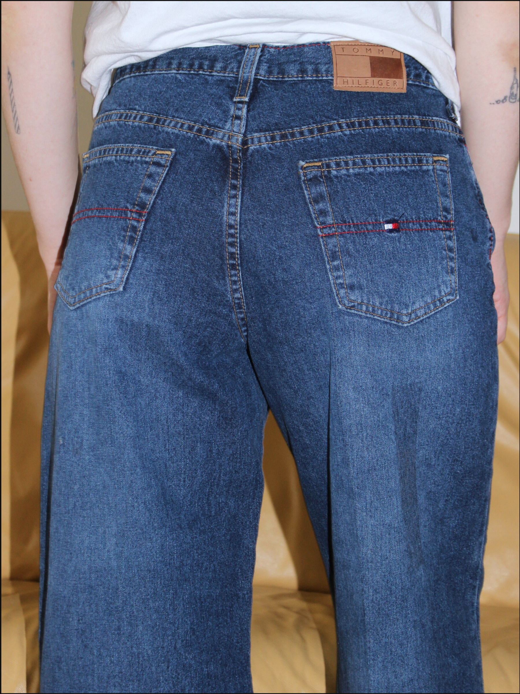 tommy wide jeans cover (3).png