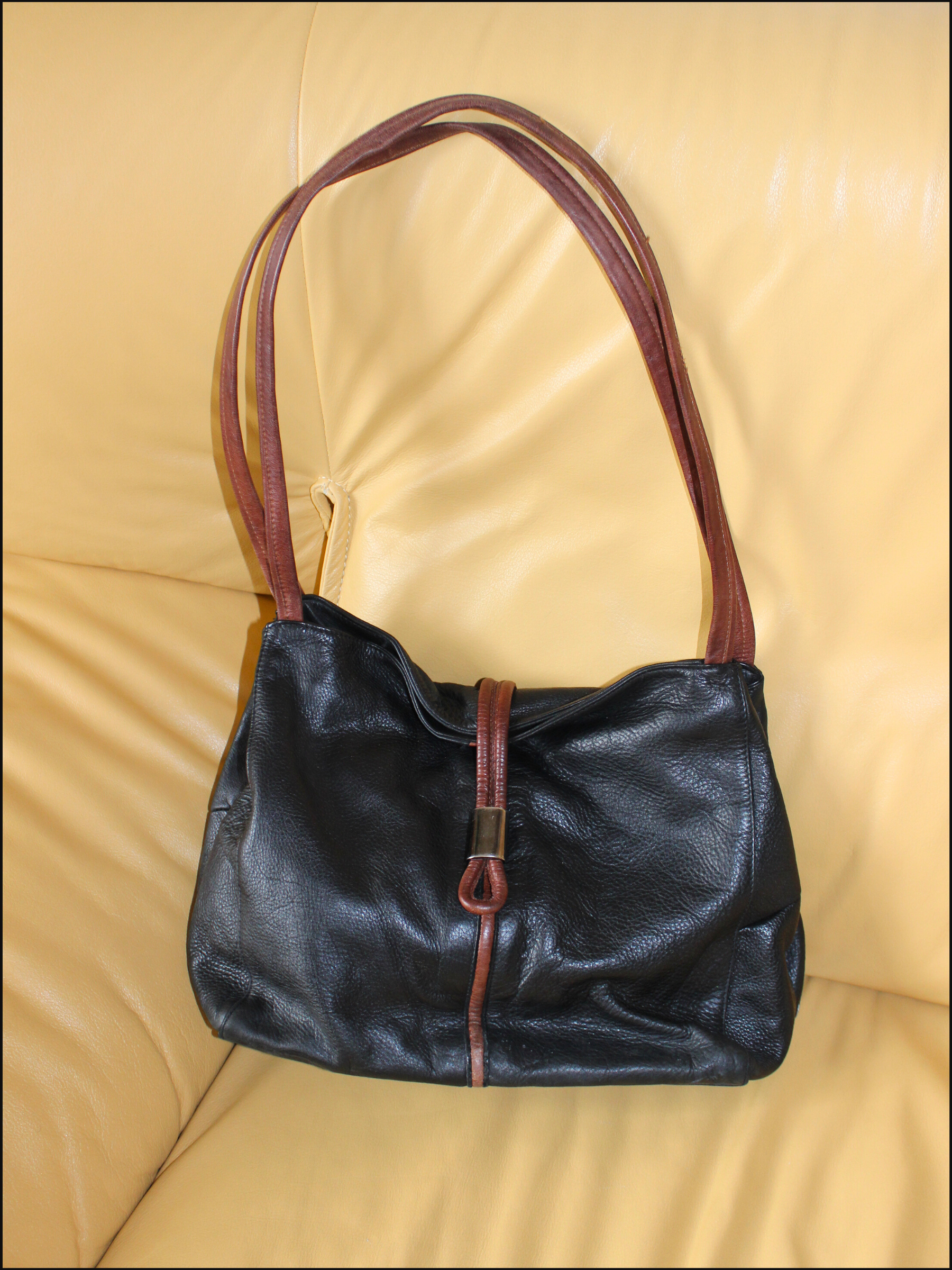 2 tone bag cover.png