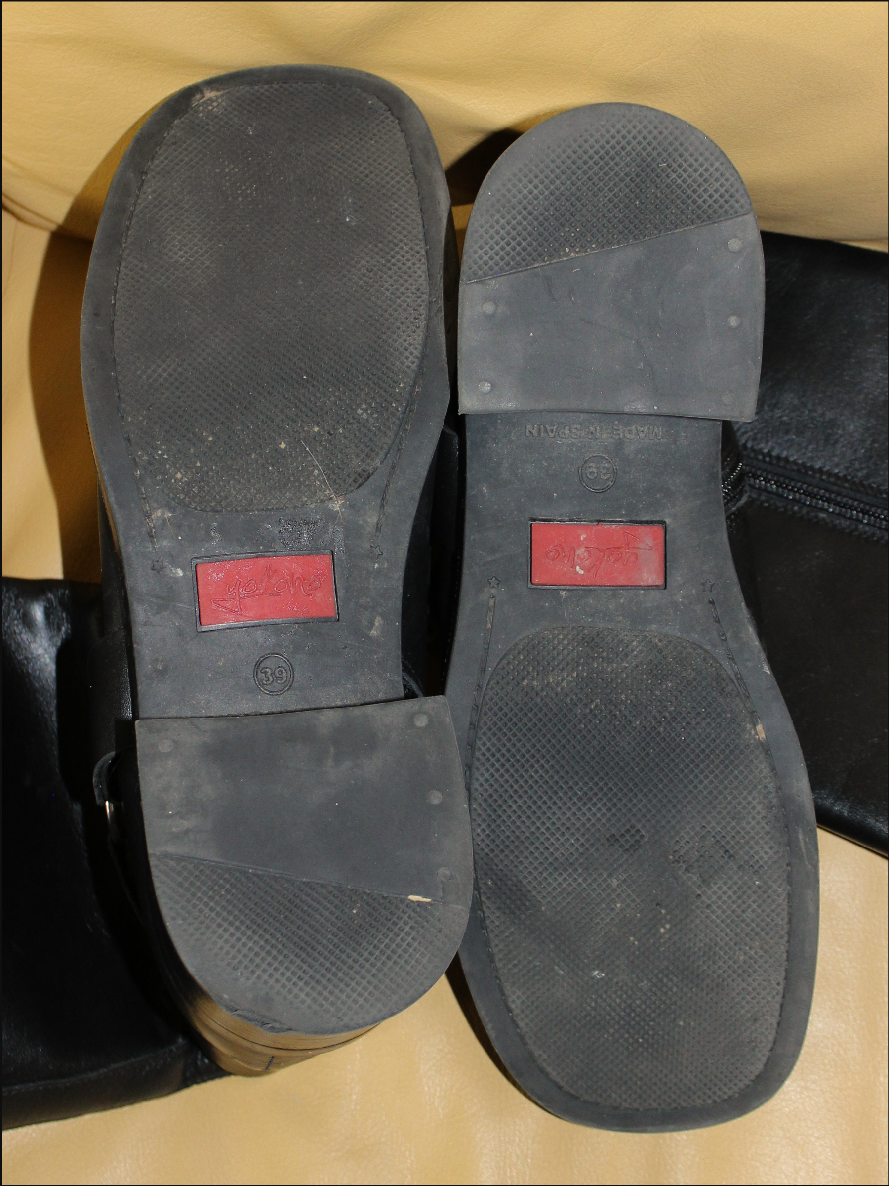 harness boots cover (11).png