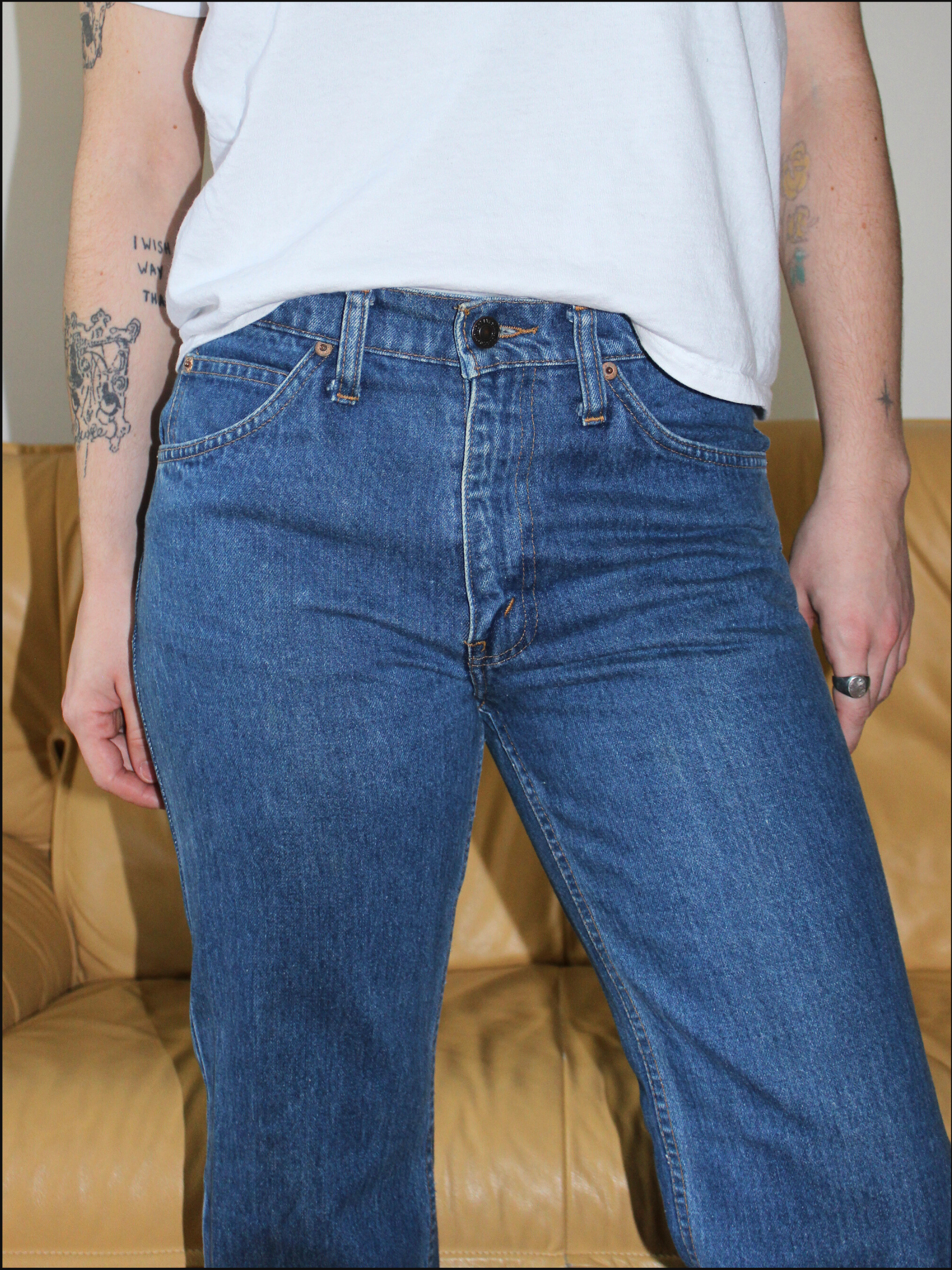 levis 5350217 cover (5).png
