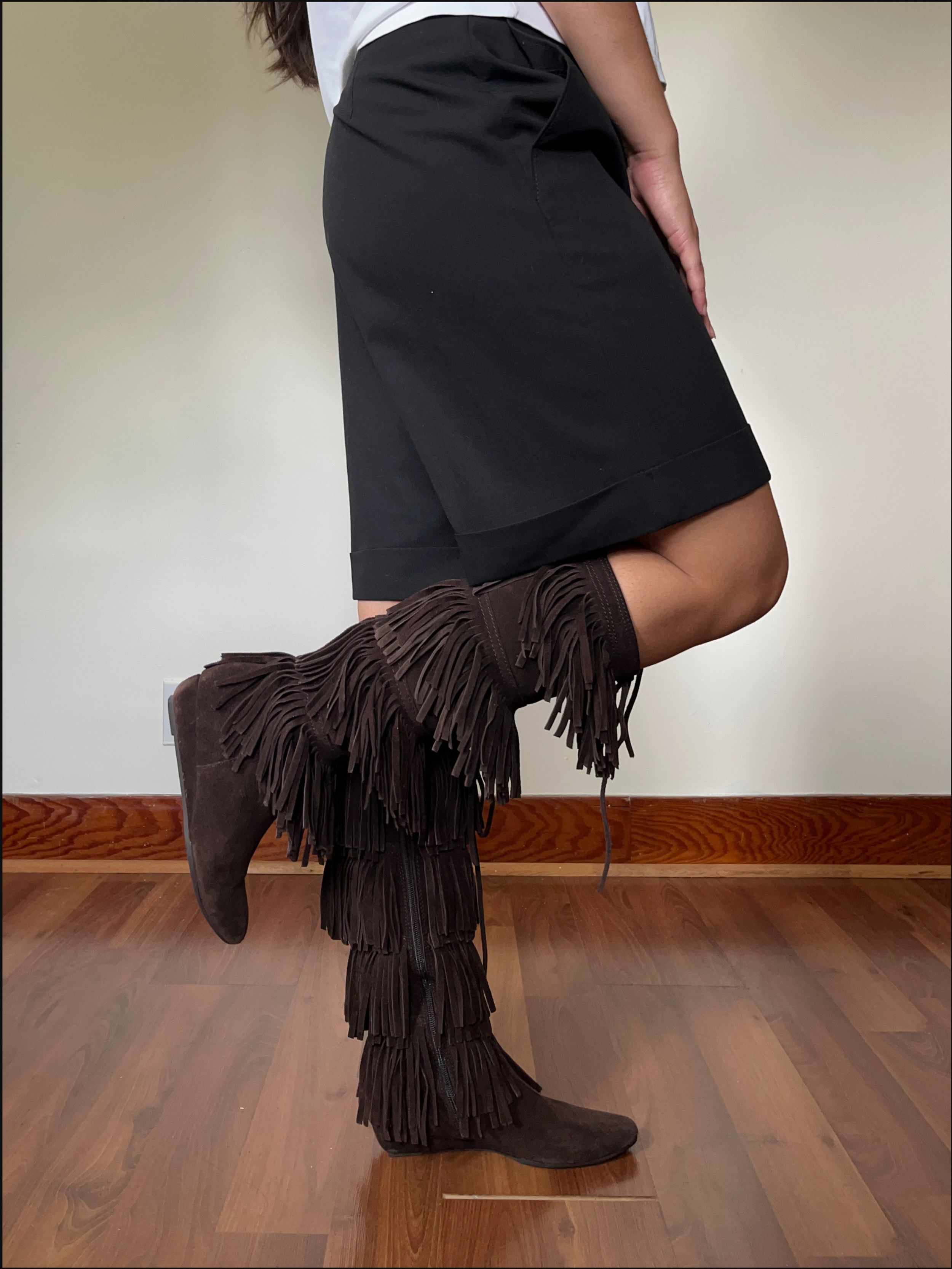 fringe boots cover (2).png
