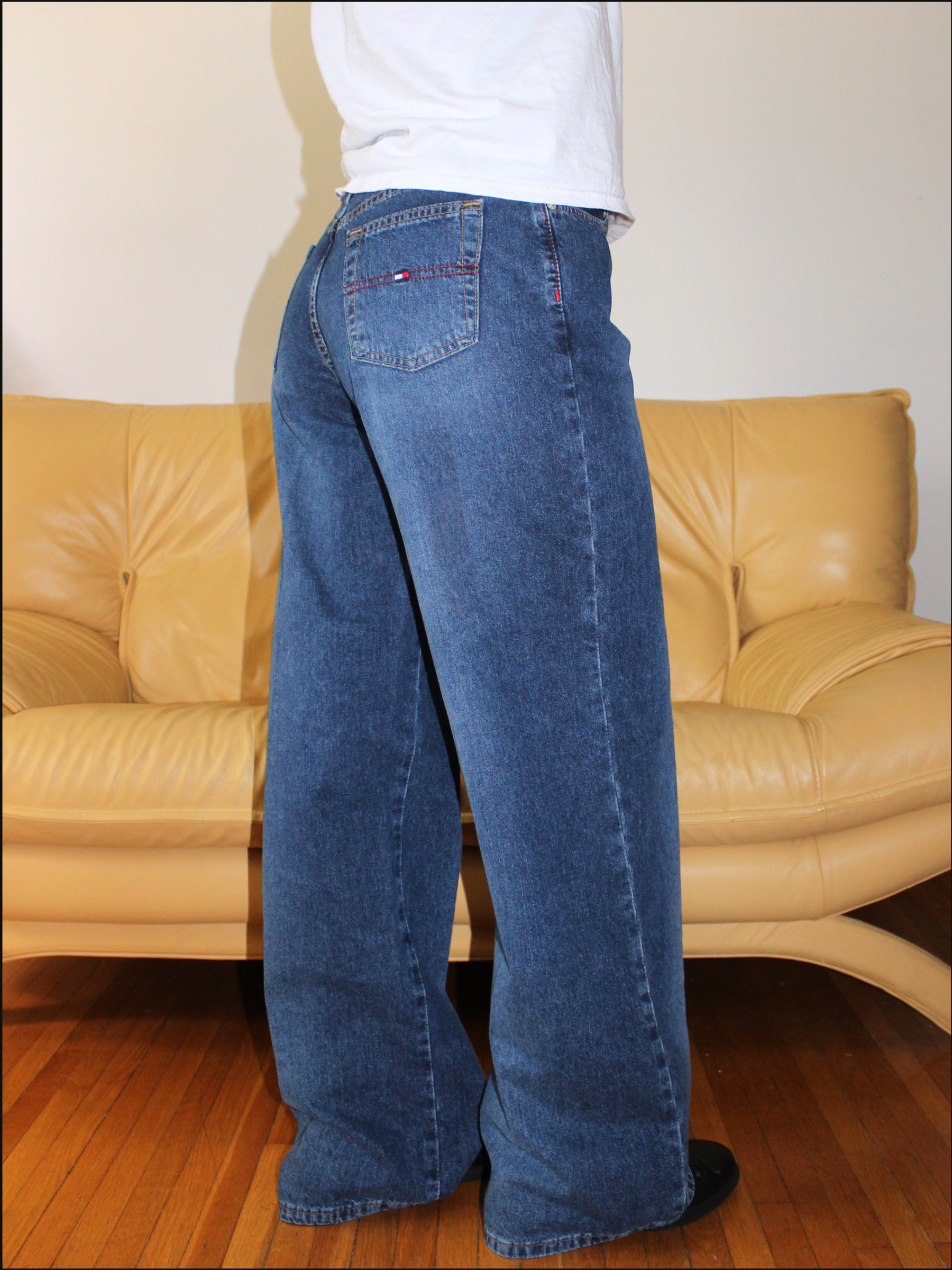 tommy wide jeans cover (4).png