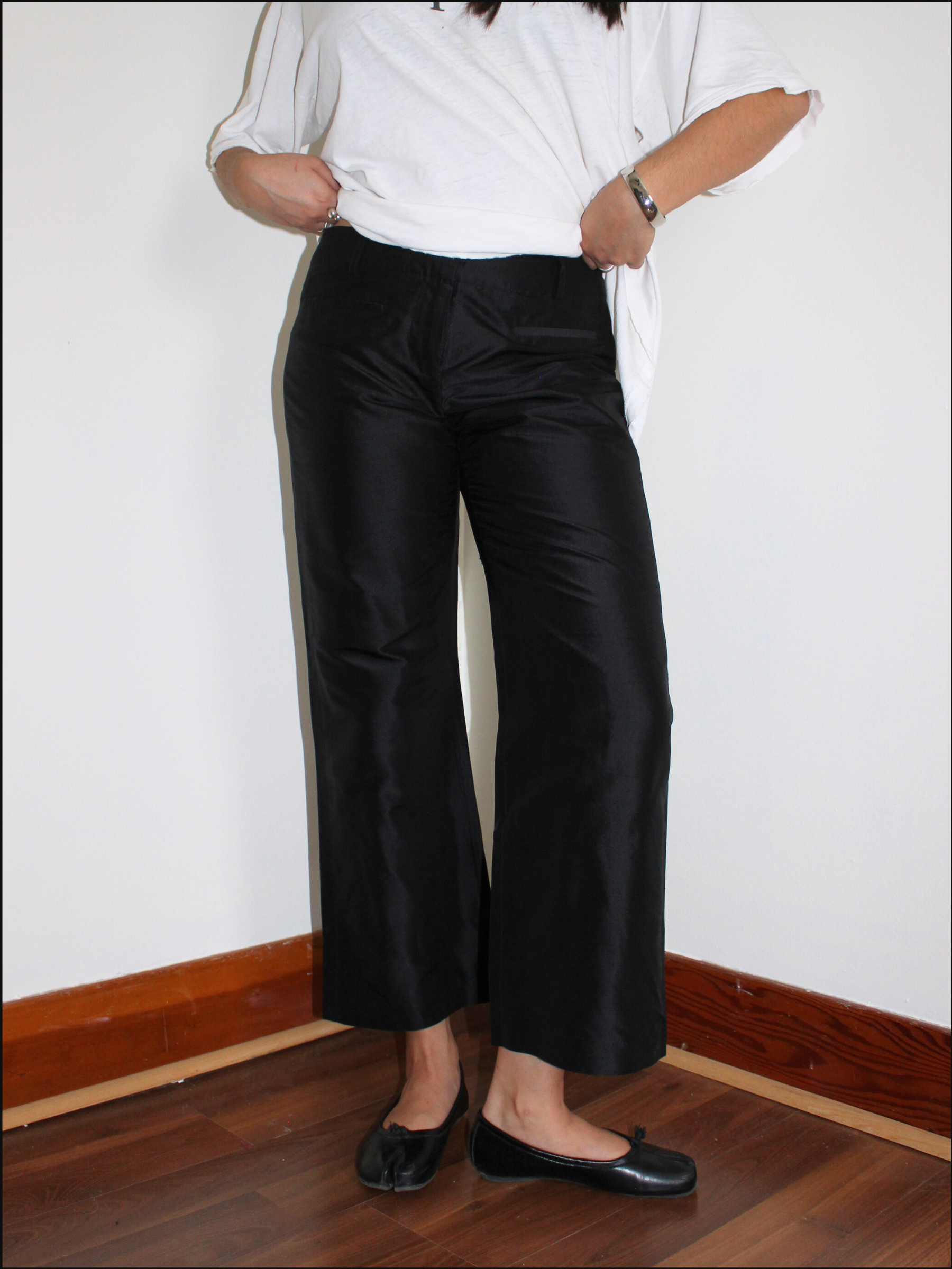 silk crop pants cover (4).png