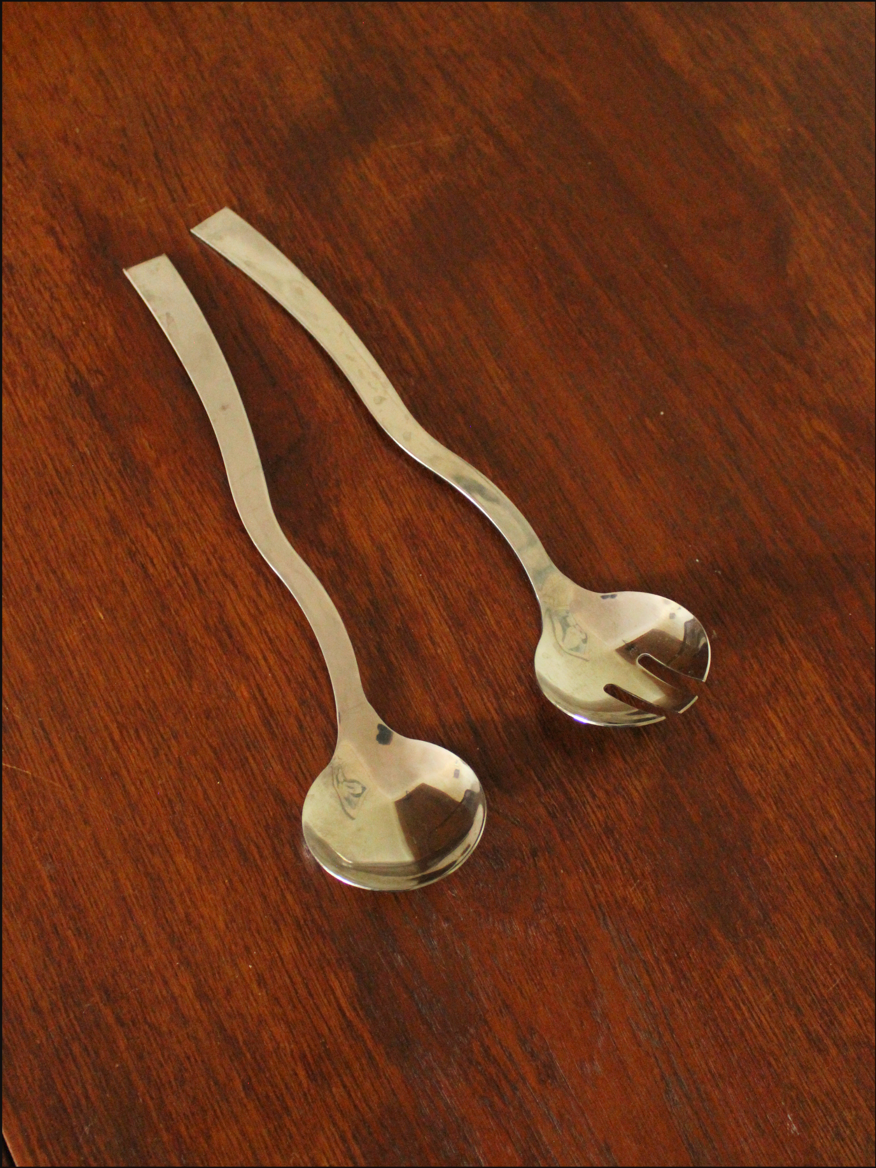 wavy utensils cover.png