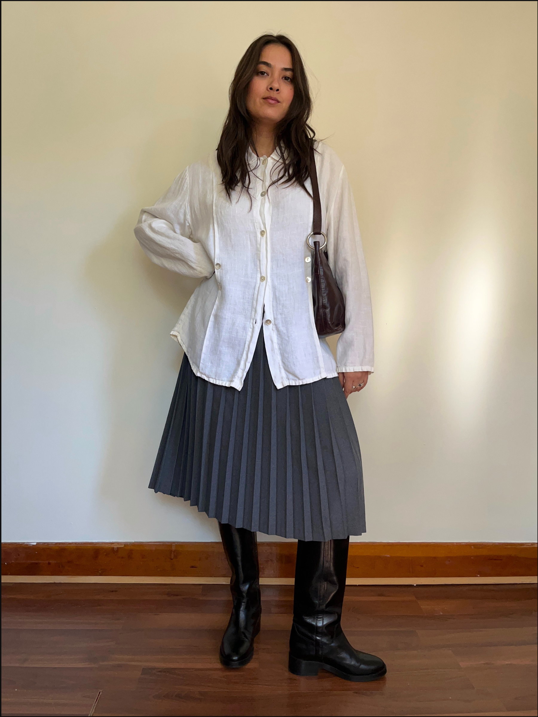 linen smock shell button cover (4).png