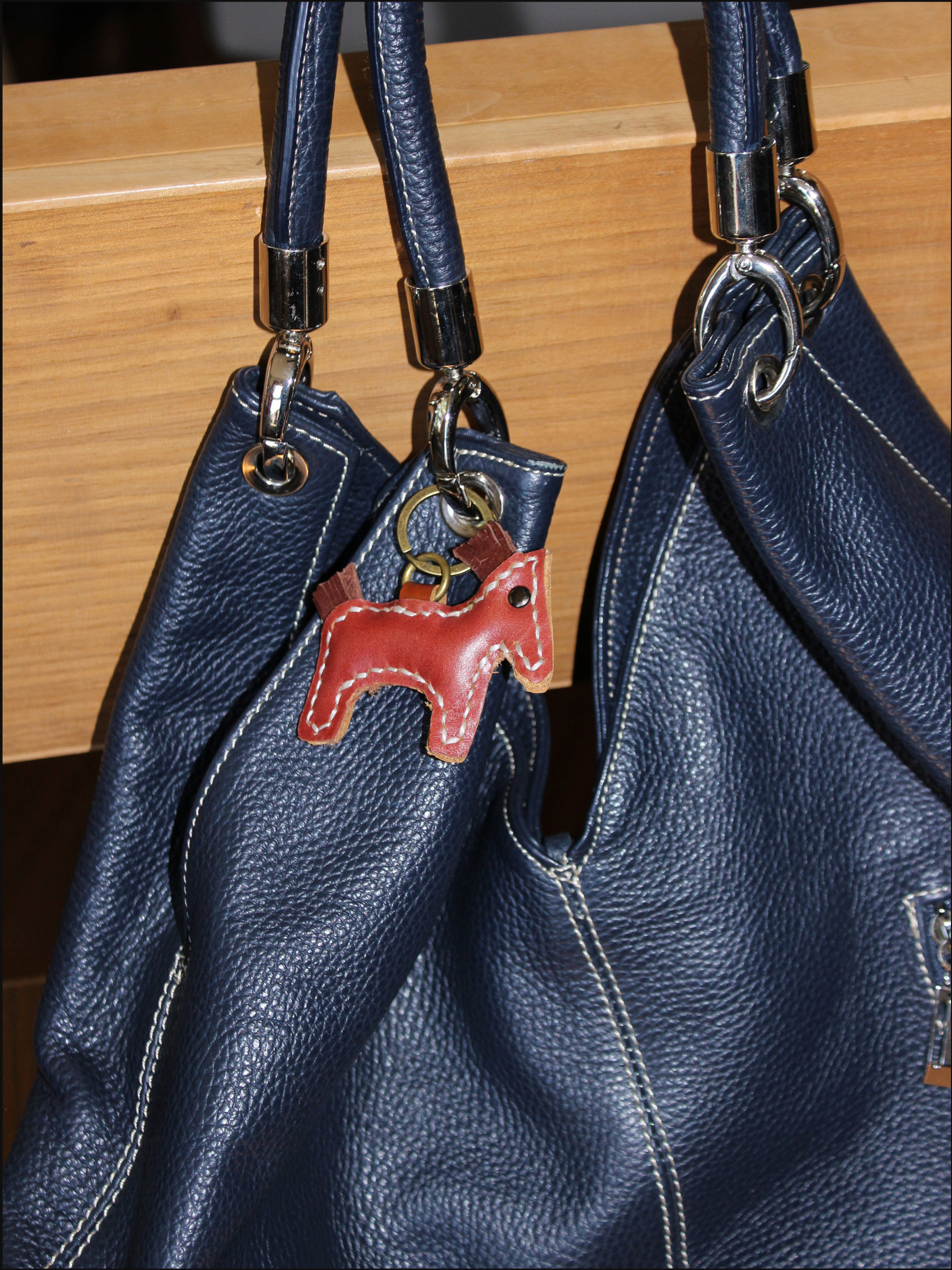 leather keychains cover (2).png