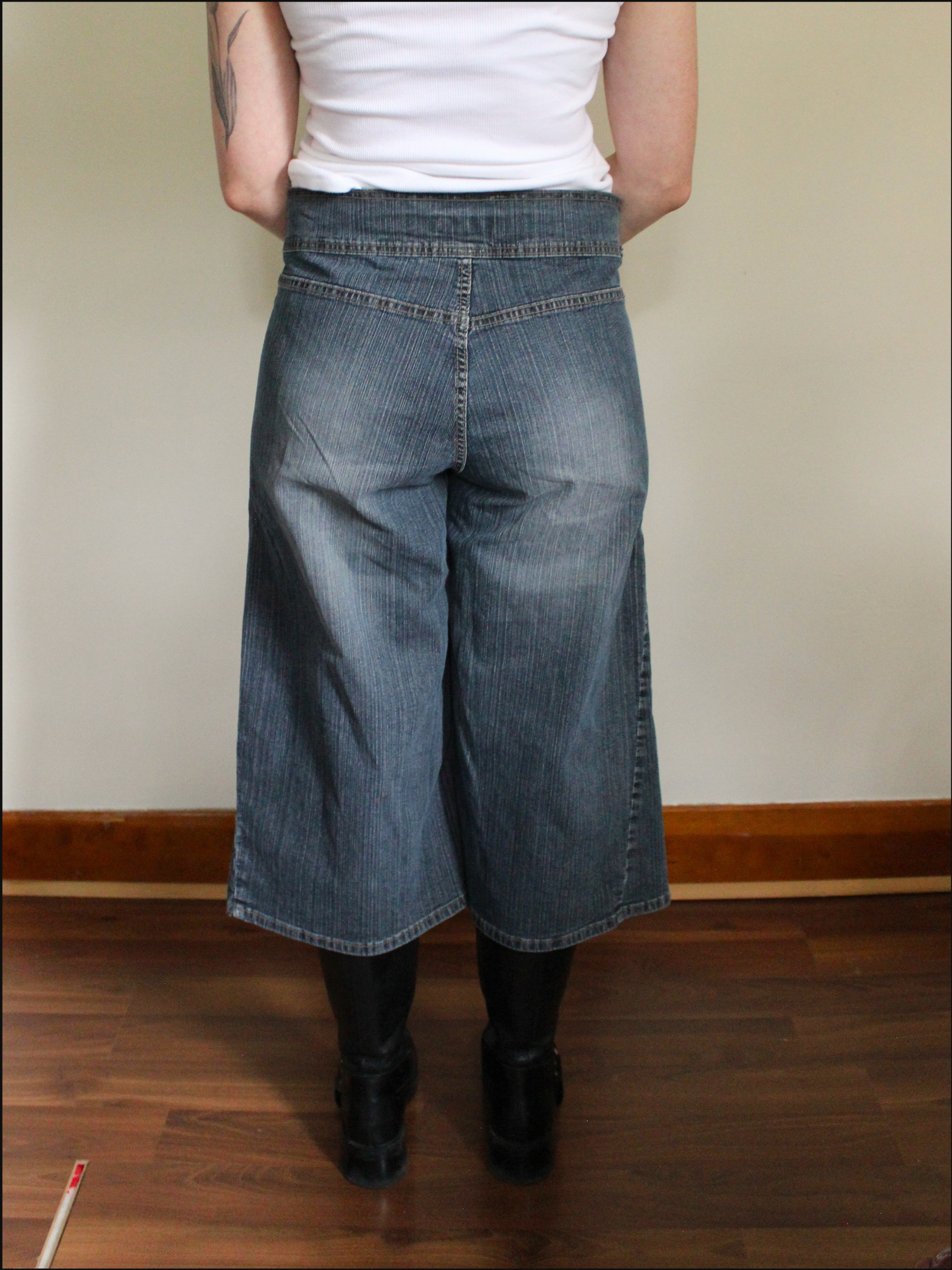denim capris cover.png