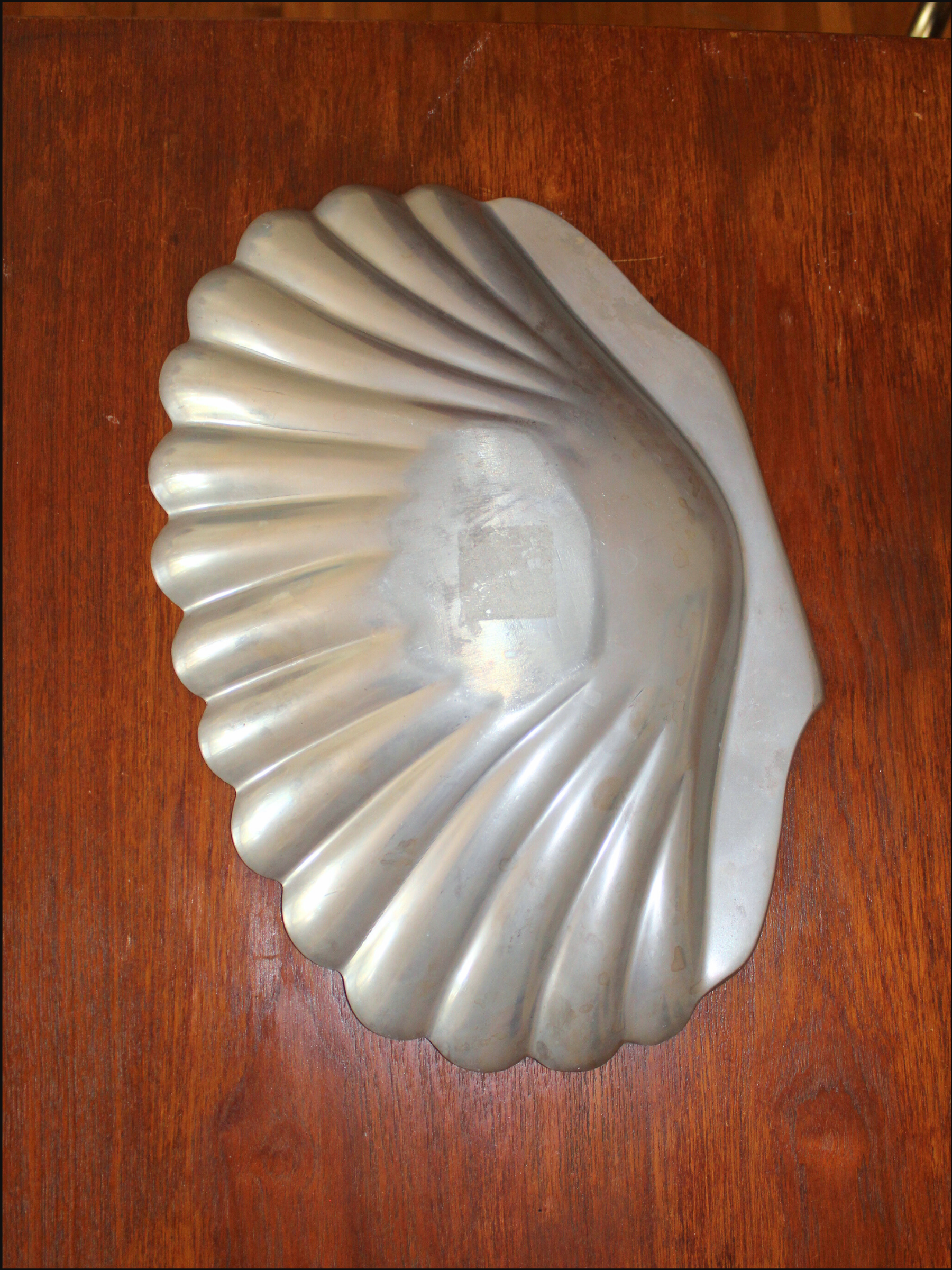 metal shell tray cover.png