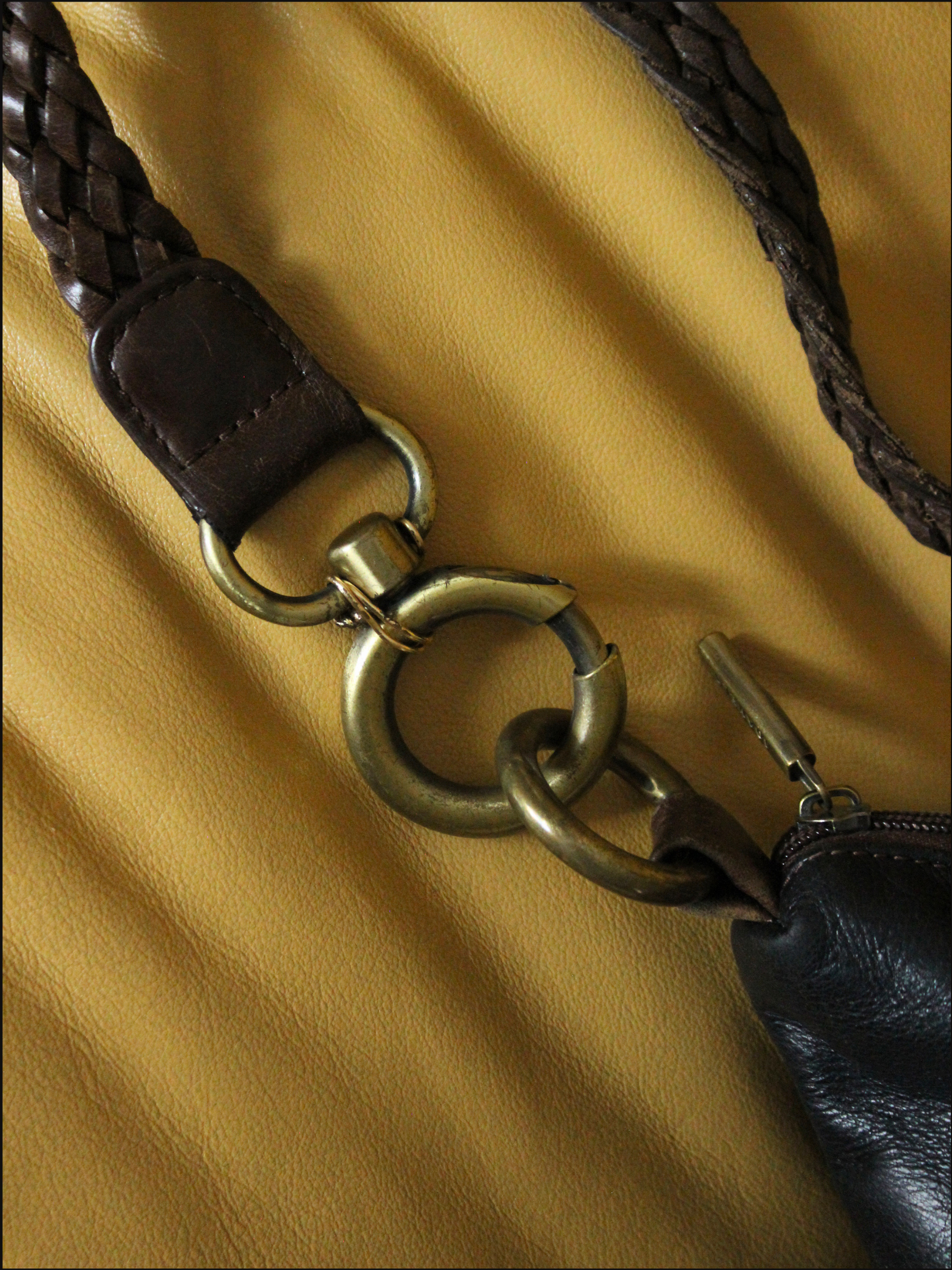 two tone purse cover (7).png