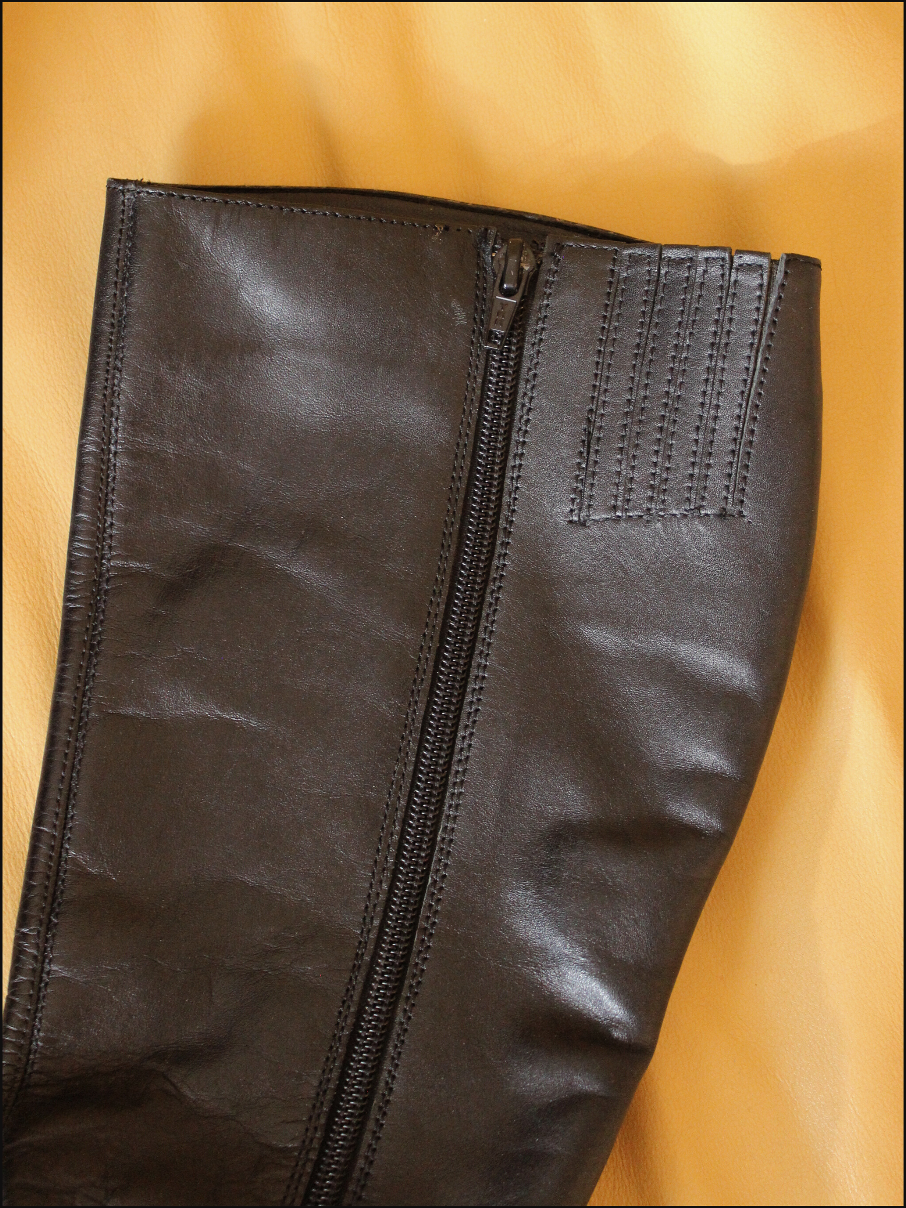 black boots cover (4).png